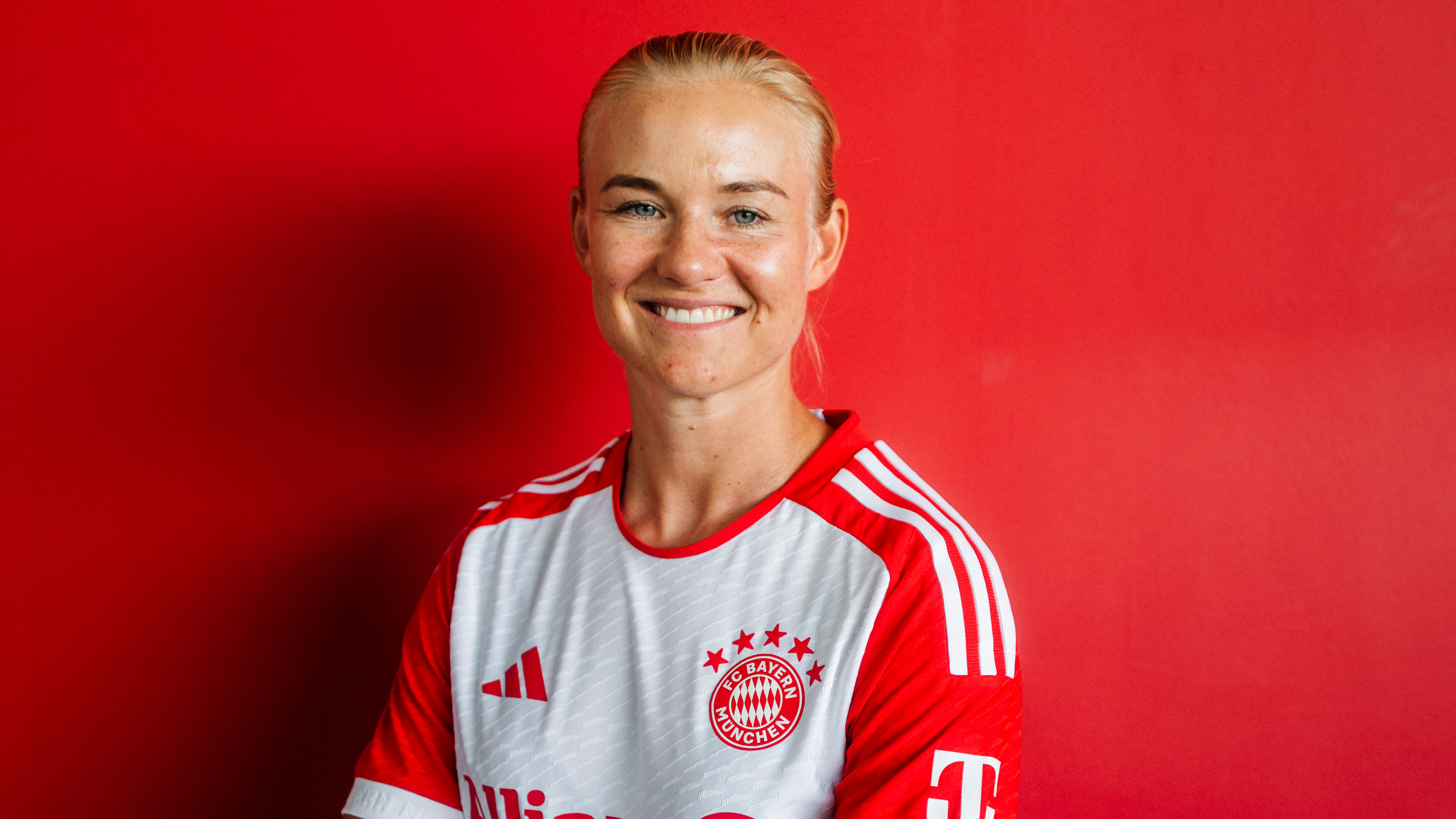 FC Bayern Frauen, Pernille Harder, Magdalena Eriksson