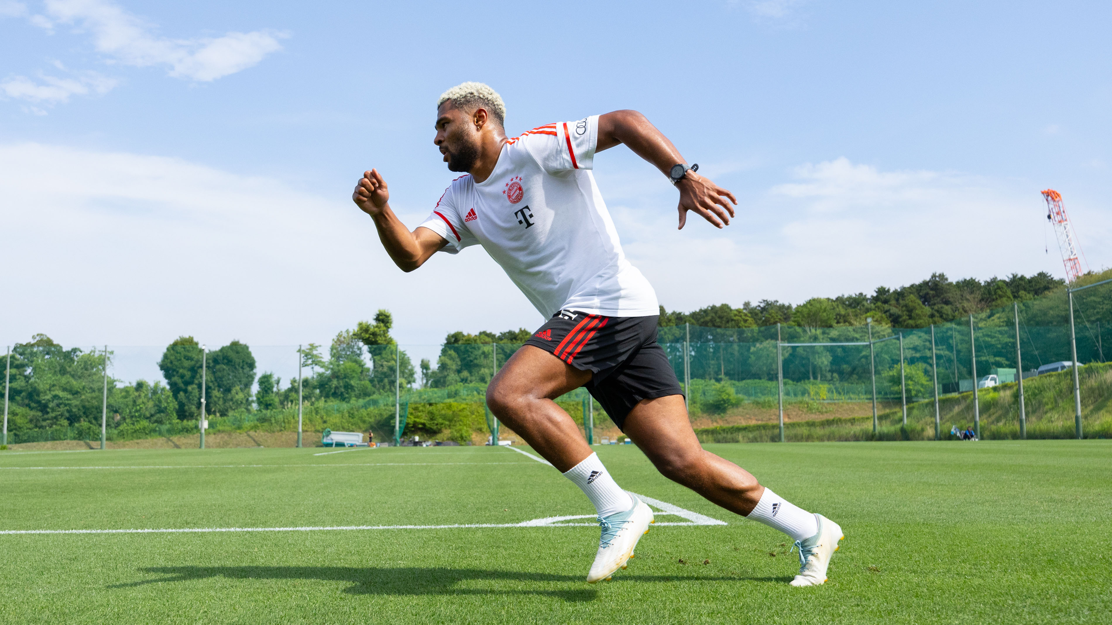 Serge Gnabry Kawasaki Frontale