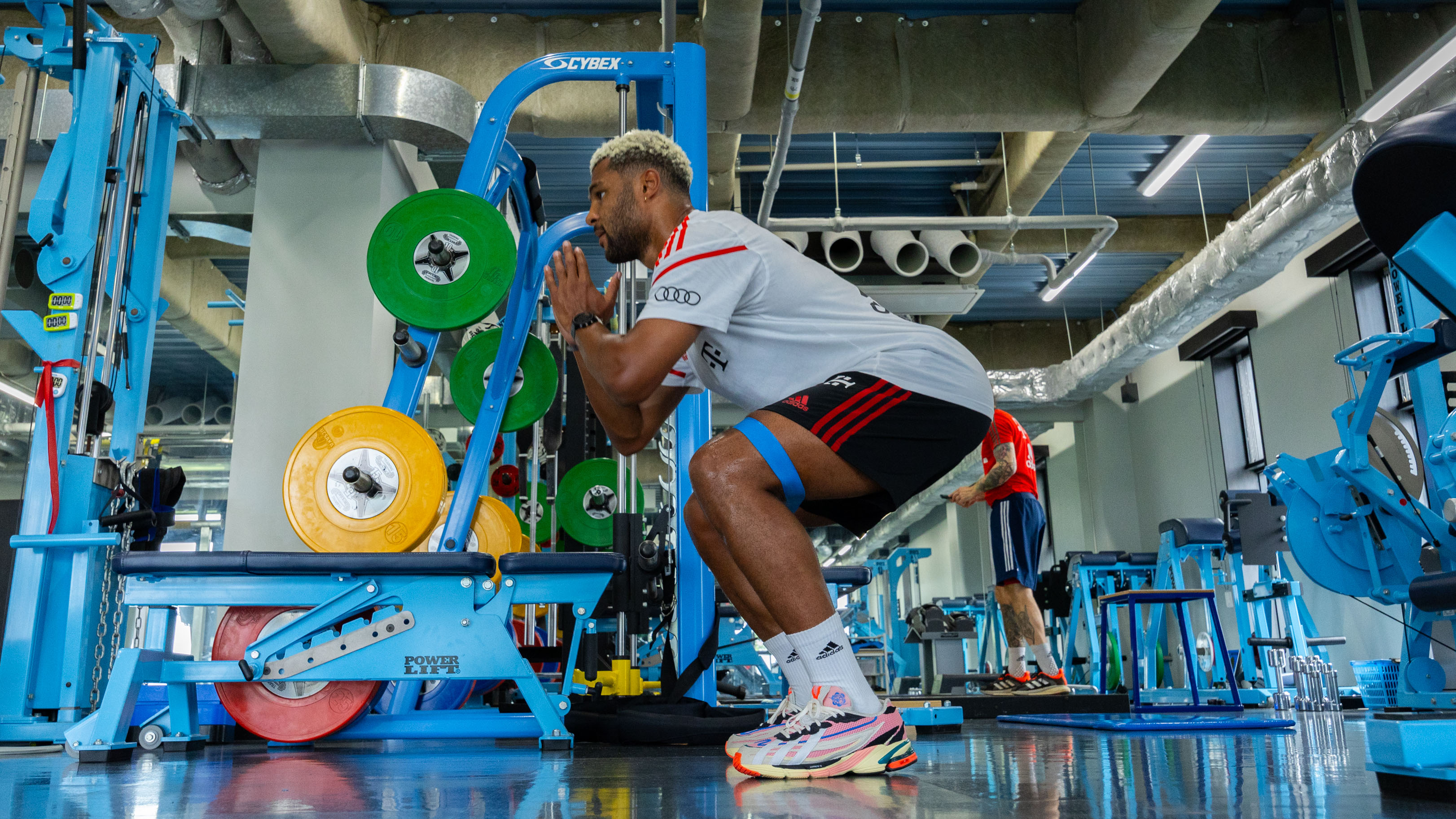 Serge Gnabry Kawasaki Frontale