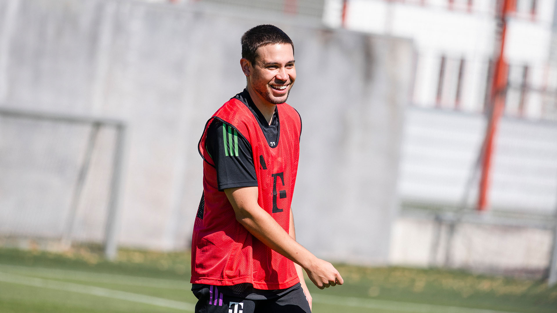 FC Bayern entrenamiento Raphaël Guerreiro