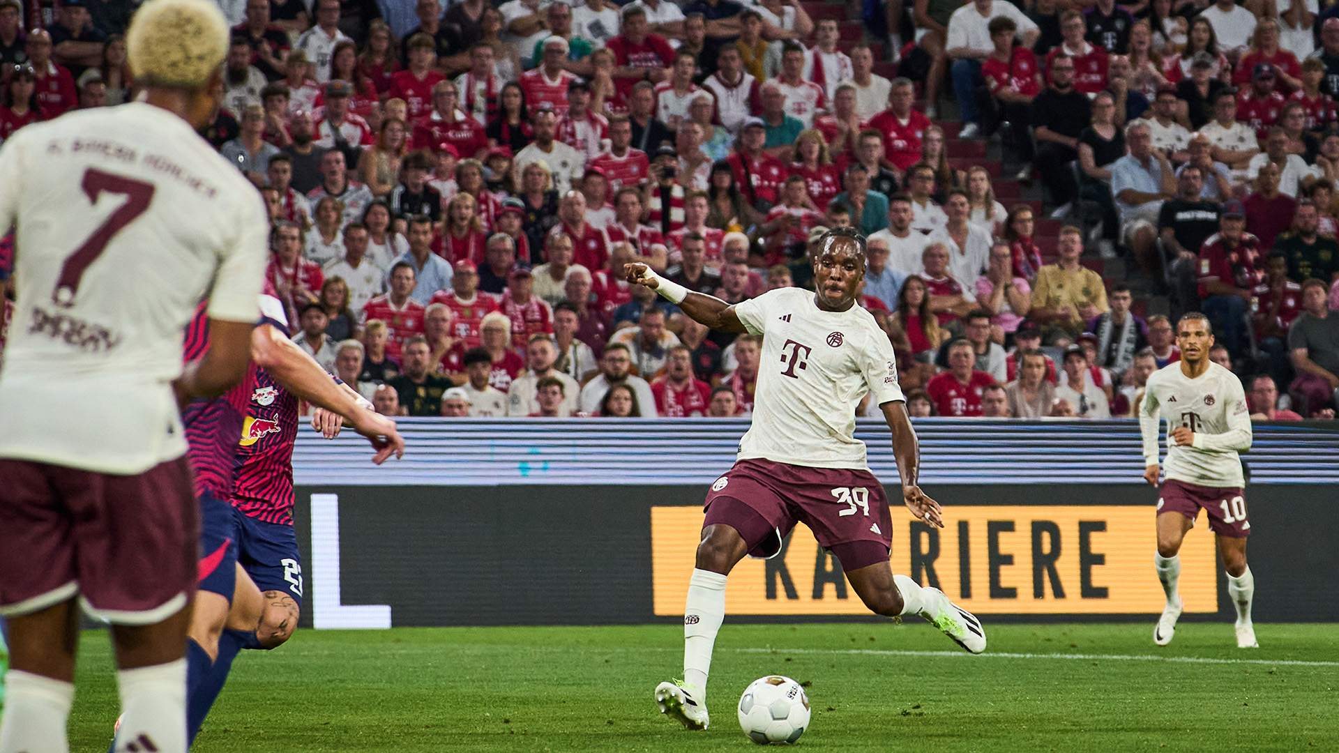 07-supercup-fcbayern-rbleipzig-230812-mel