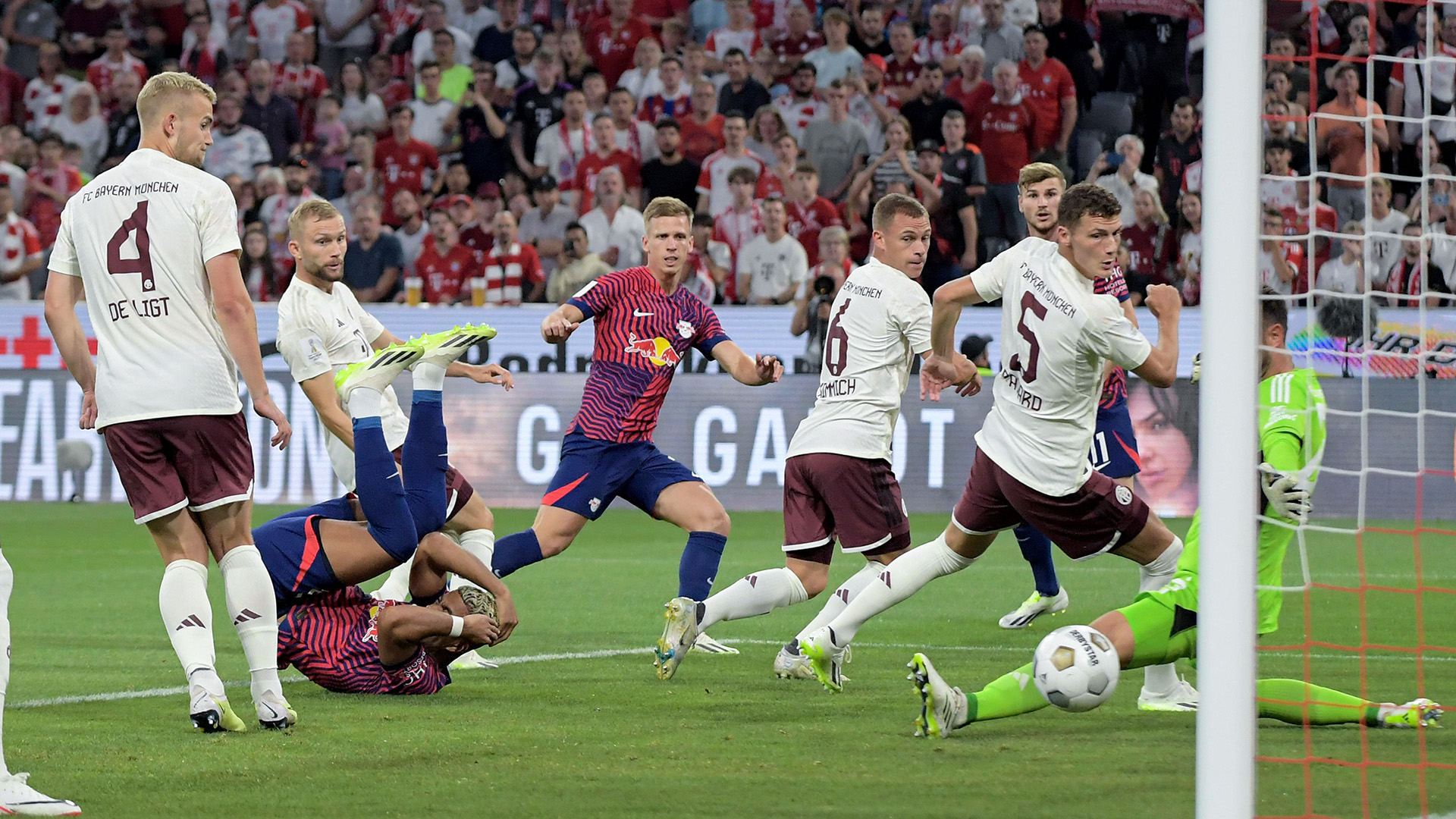 04-supercup-fcbayern-rbleipzig-230812-ima