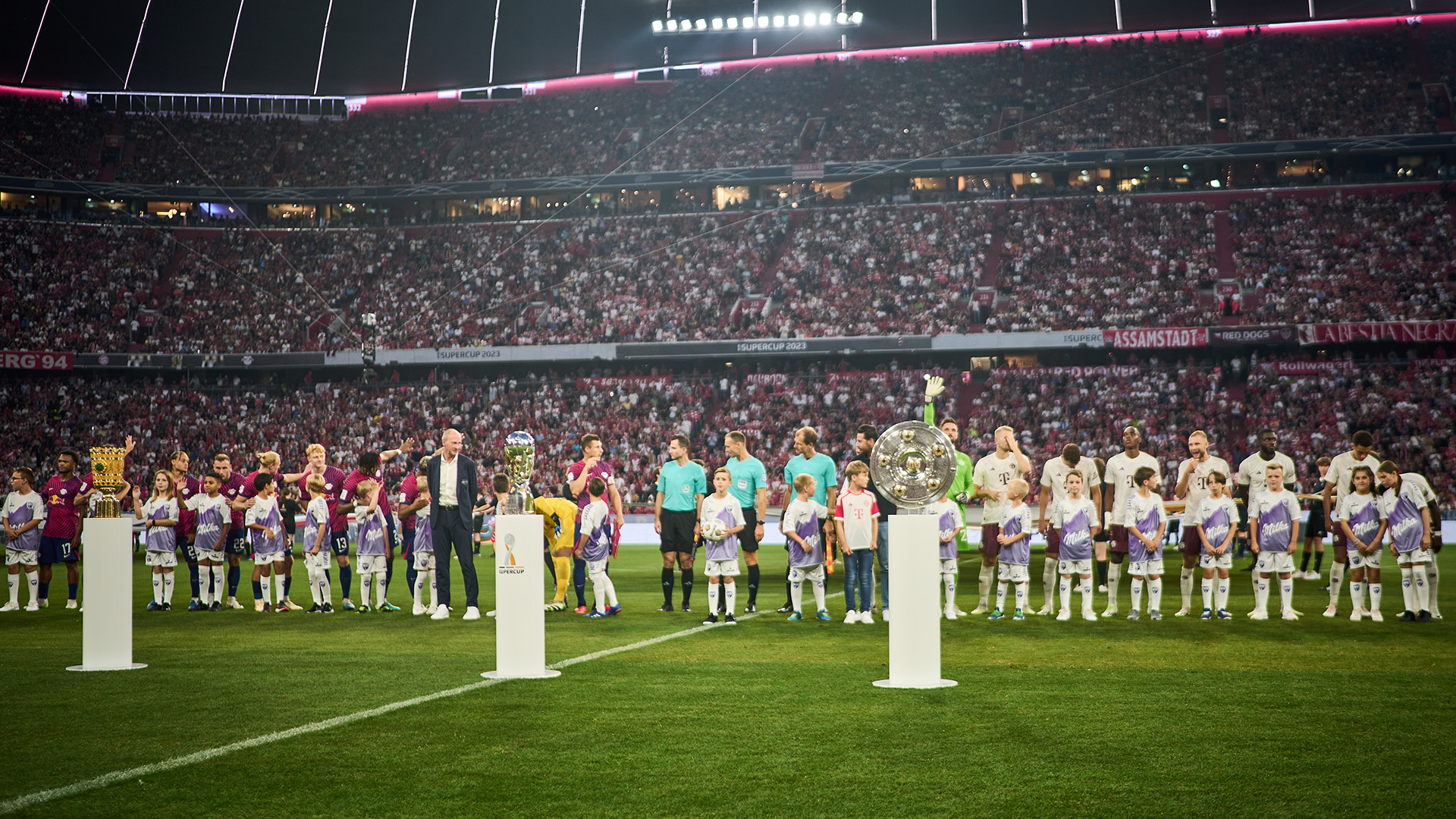 02-supercup-fcbayern-rbleipzig-230812-mel