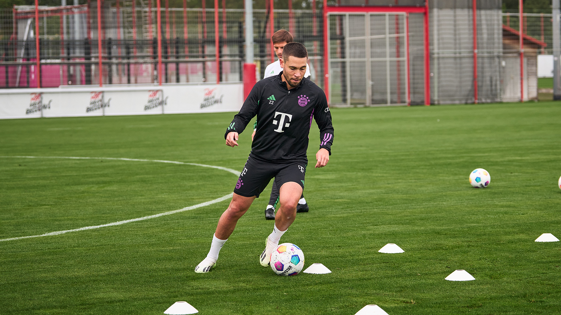 FC Bayern Raphaël Guerreiro