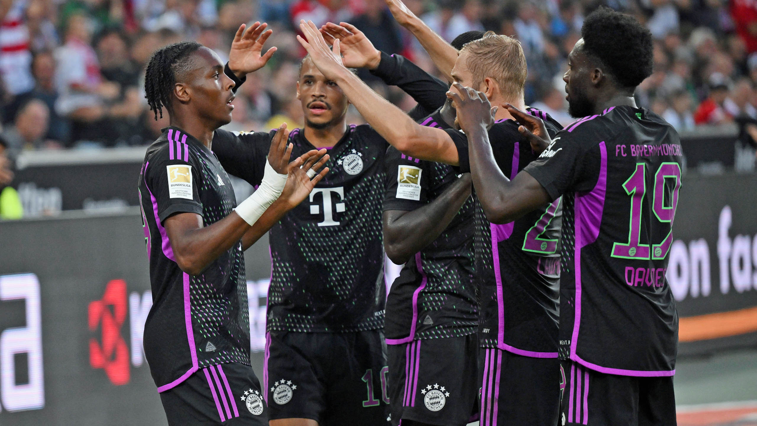 Mathys Tel Leroy Sané Bayern celebration