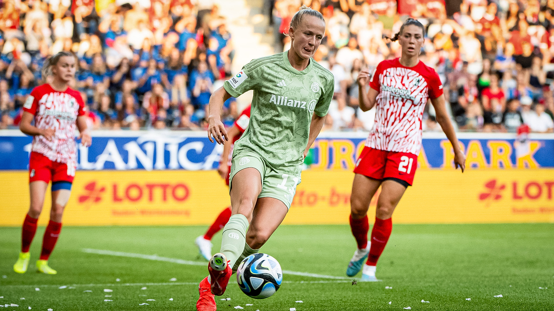 FC Bayern Frauen, Lea Schüller