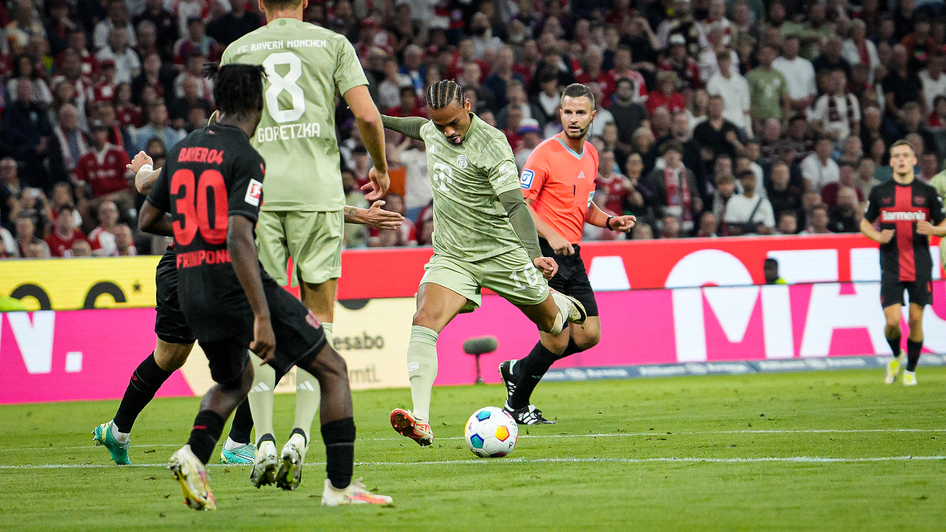 05-fcbayern-leverkusen-230915-mel