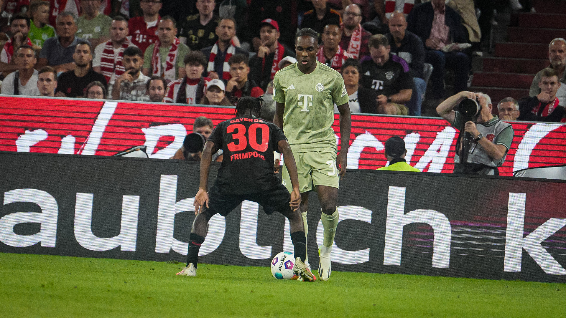 21-fcbayern-leverkusen-230915-mel