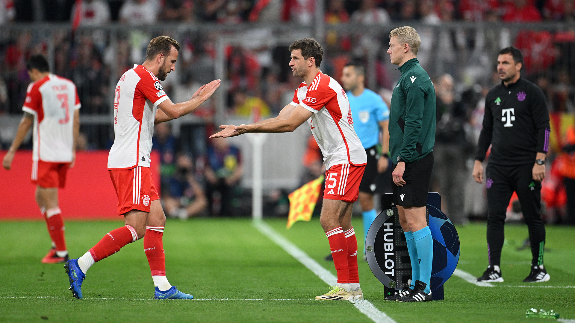 Harry Kane Einwechslung Thomas Müller