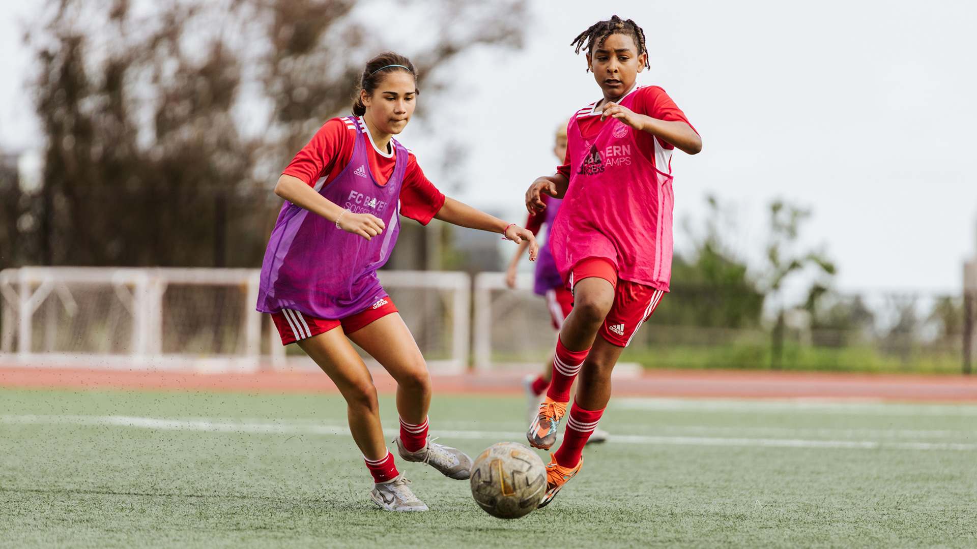 08-fcbayern-football-camps-230607-fcb