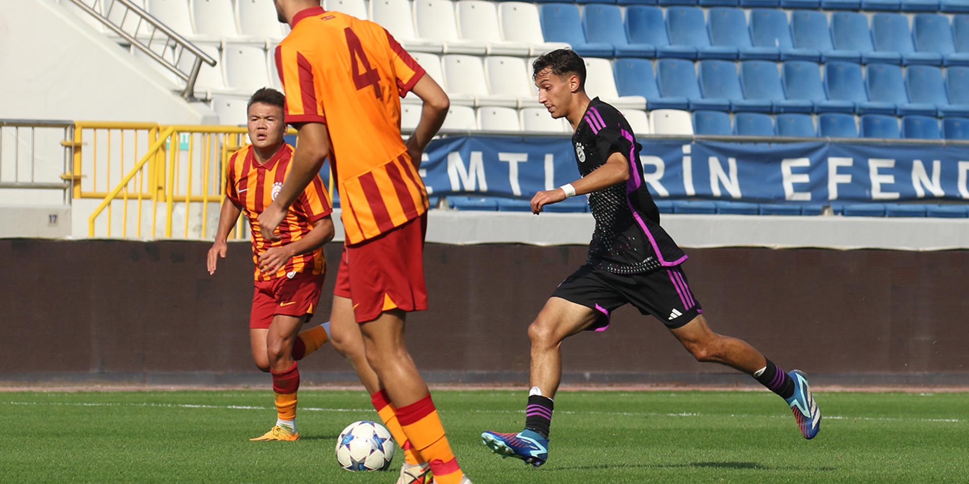 FC Bayern U19, Galatasaray Istanbul U19, Youth League