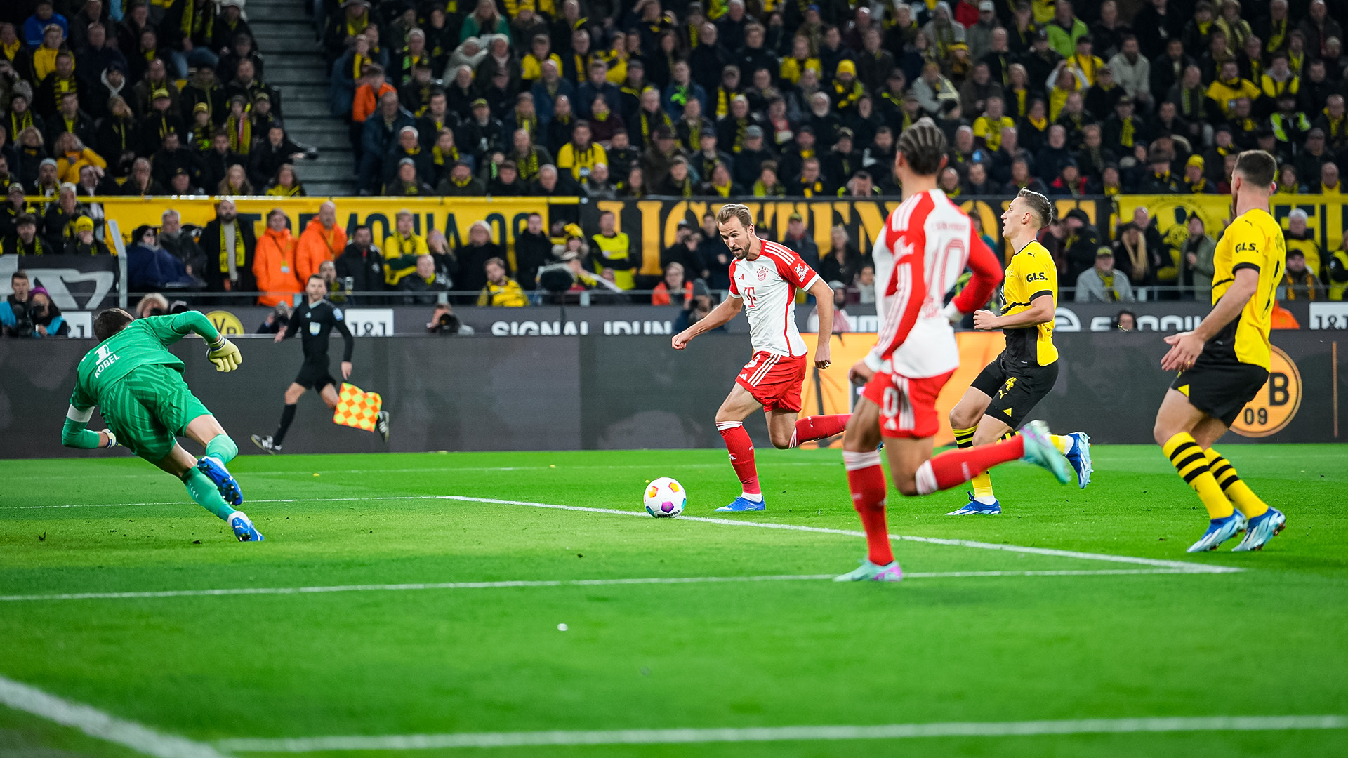 06-dortmund-fcbayern-2311-mel