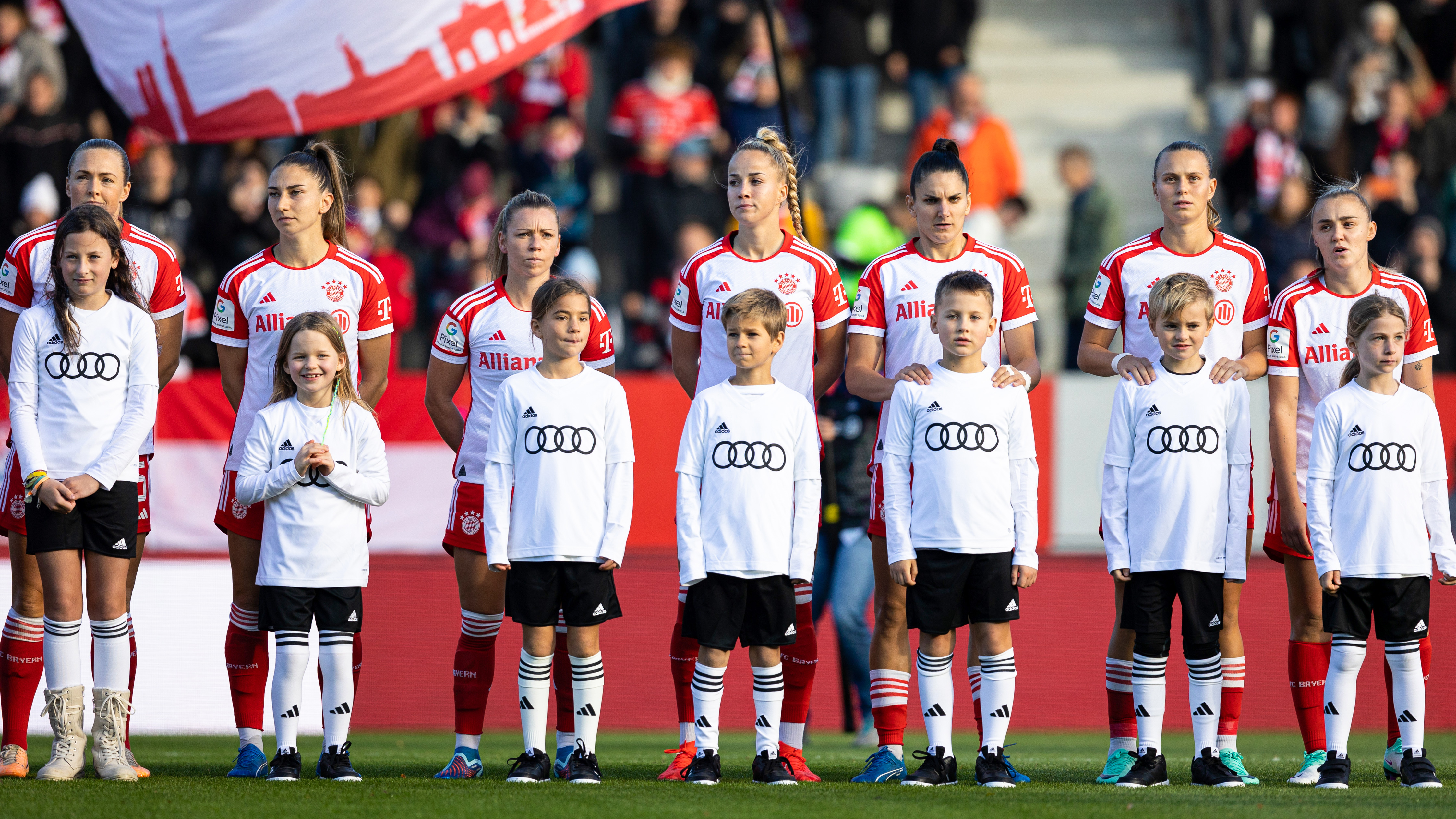 231109-einlauf-ballteams-169