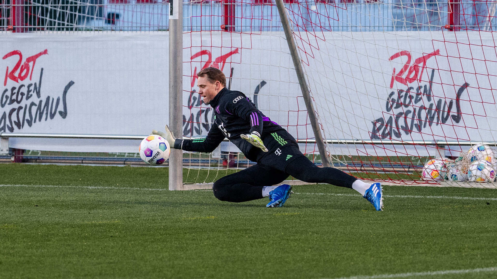 Manuel Neuer, Training, FC Bayern