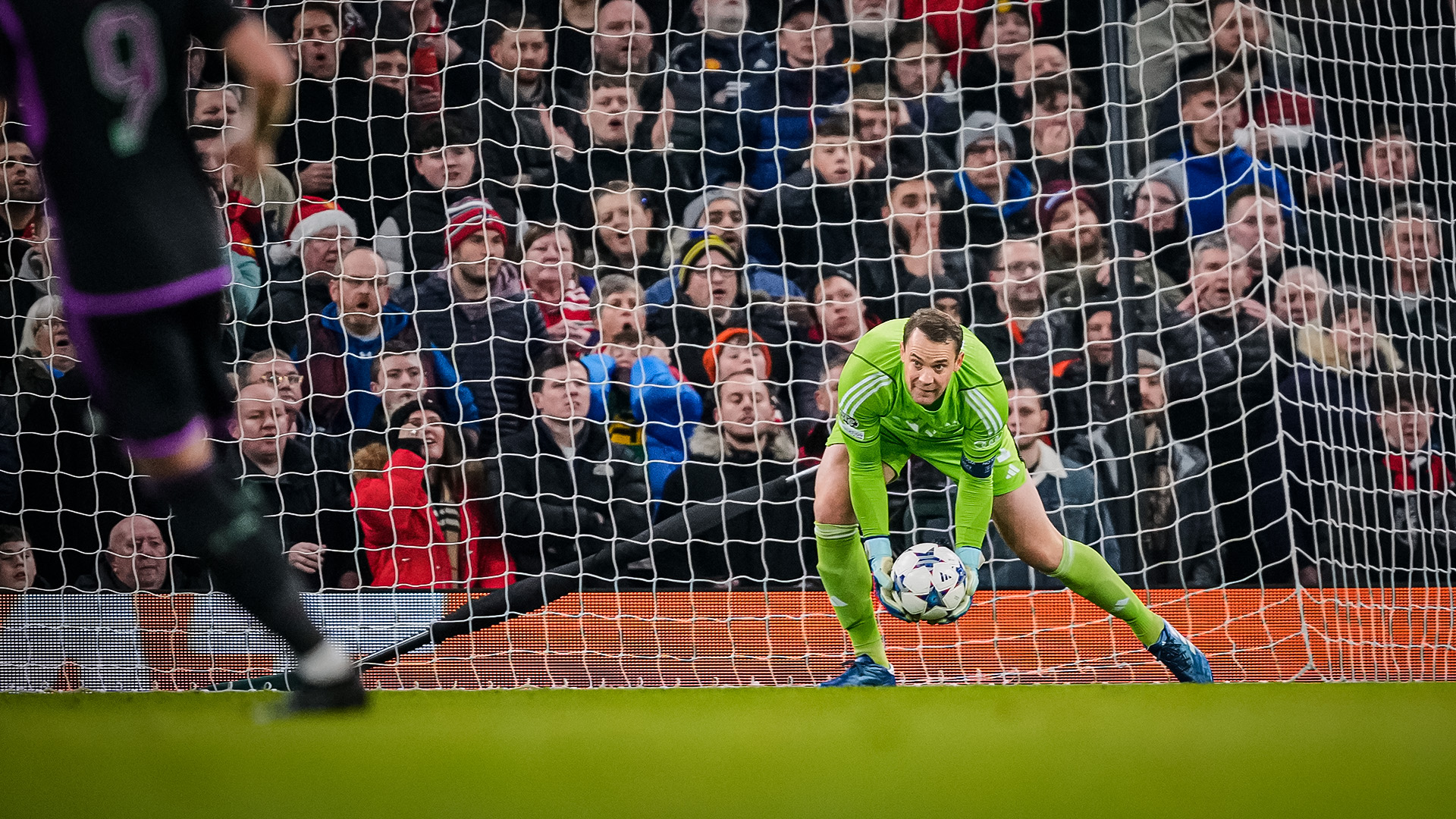 08-manchester-united-fcbayern-231212-mel