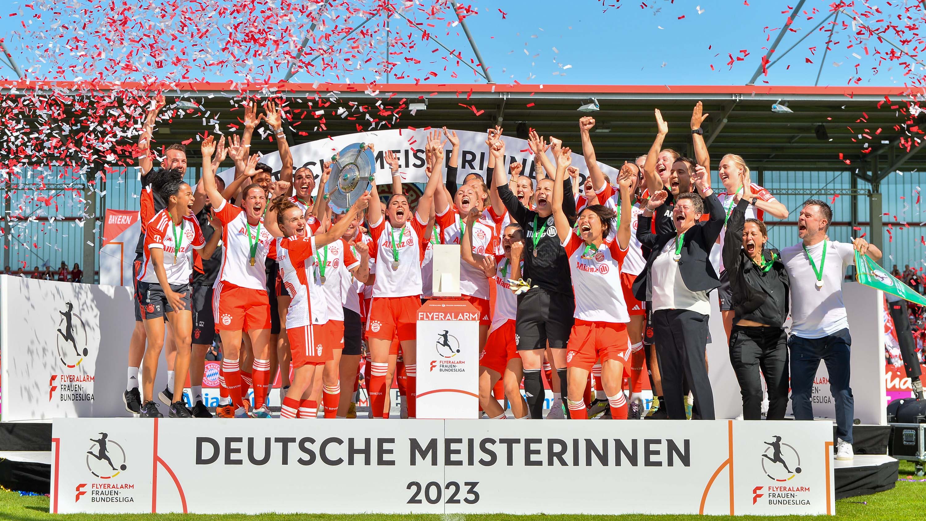 FC Bayern Frauen feiern die Deutsche Meisterschaft 2023