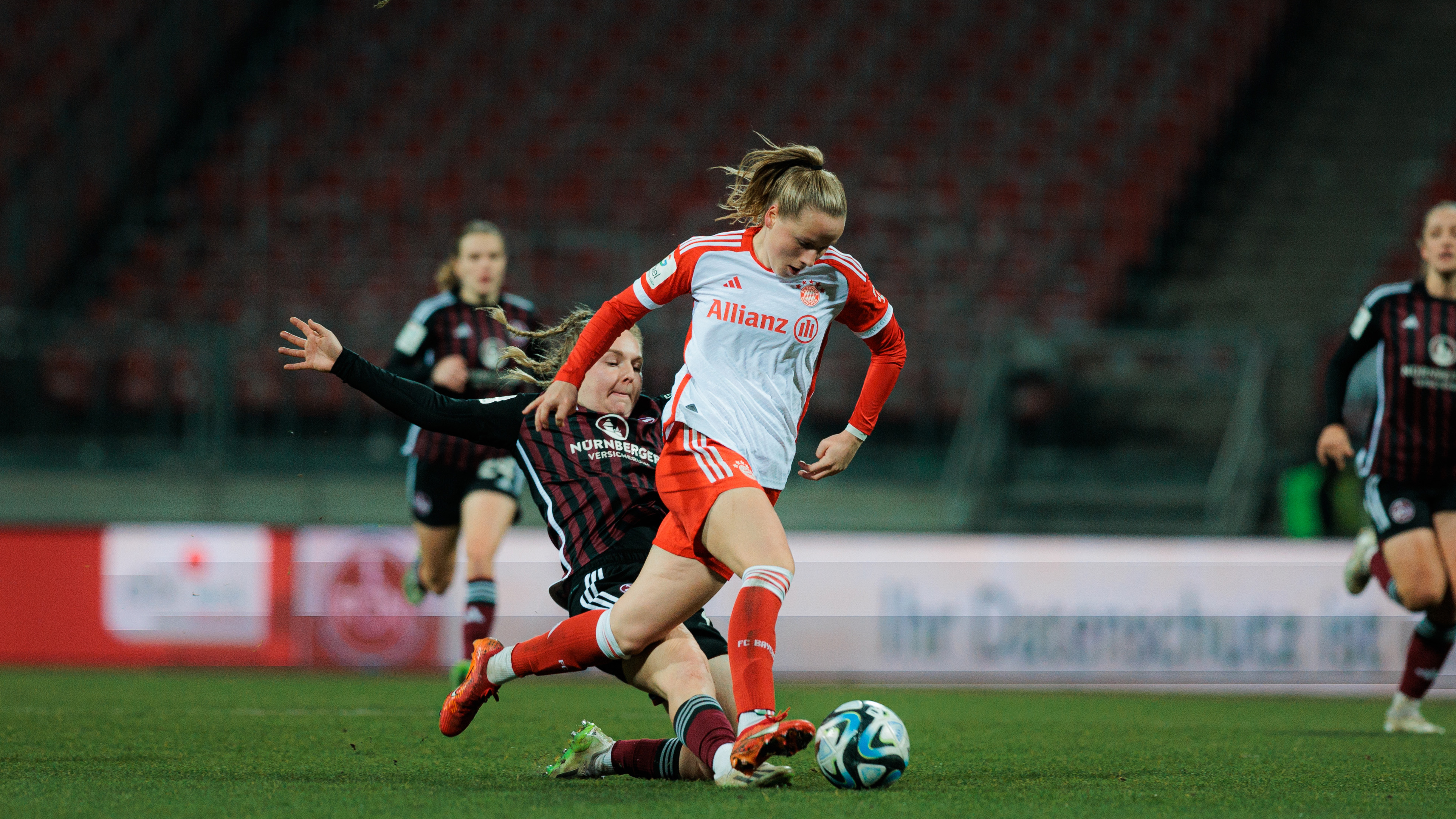 FC Bayern Frauen gegen 1. FC Nuernberg