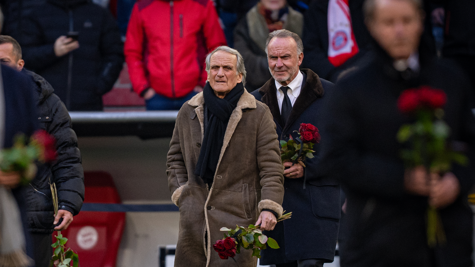 Las imágenes del acto conmemorativo en memoria de Franz Beckenbauer en el Allianz Arena