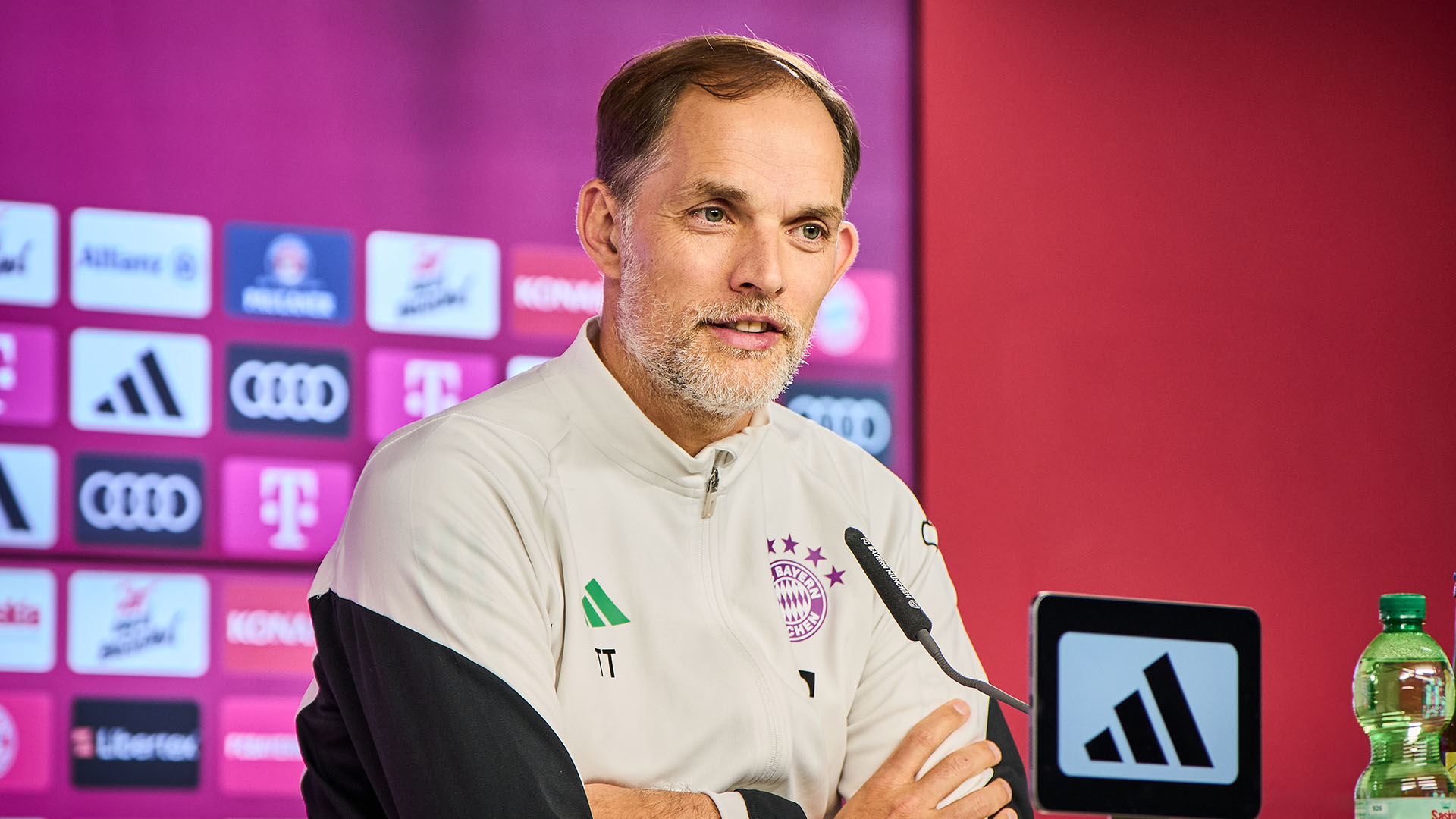 Thomas Tuchel spricht im Pressetalk des FC Bayern