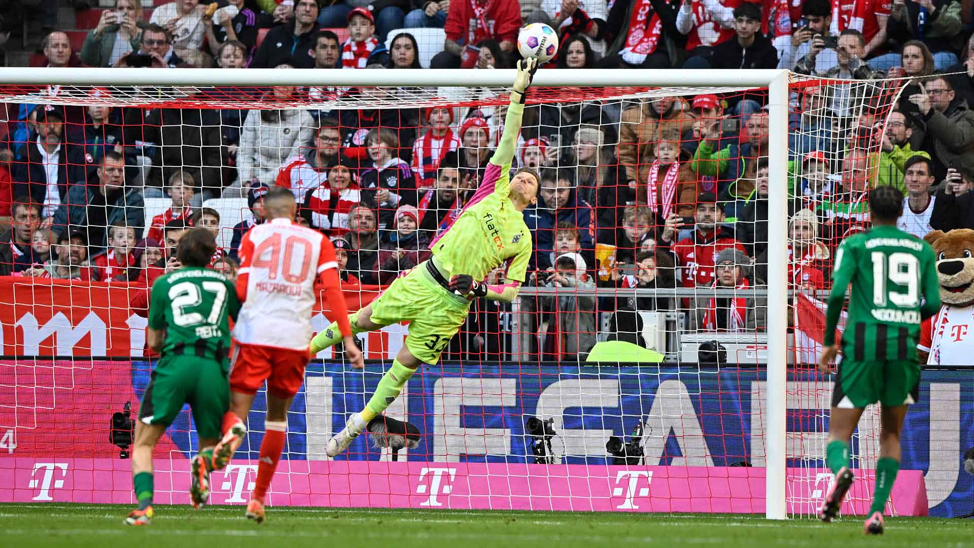 Spielszene aus dem Bundesliga-Duell FC Bayern gegen Borussia Mönchengladbach