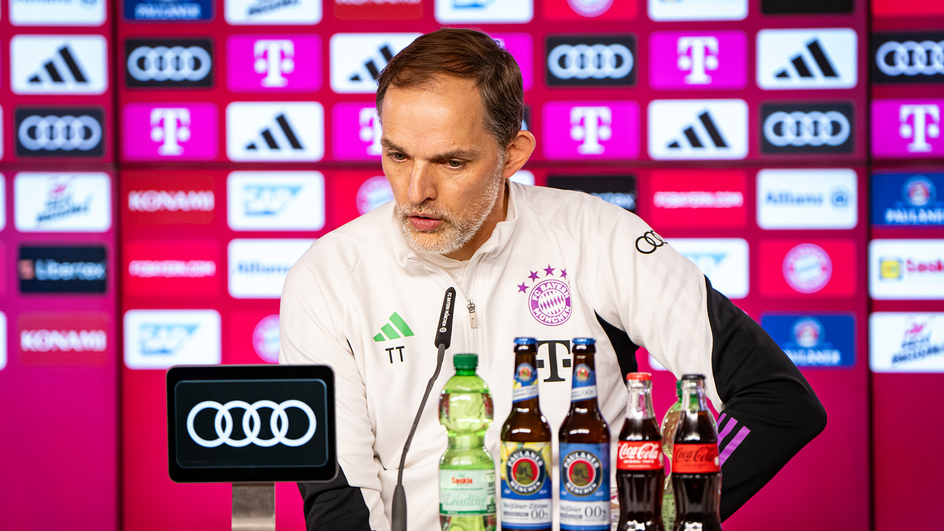 Thomas Tuchel spricht im Pressetalk des FC Bayern