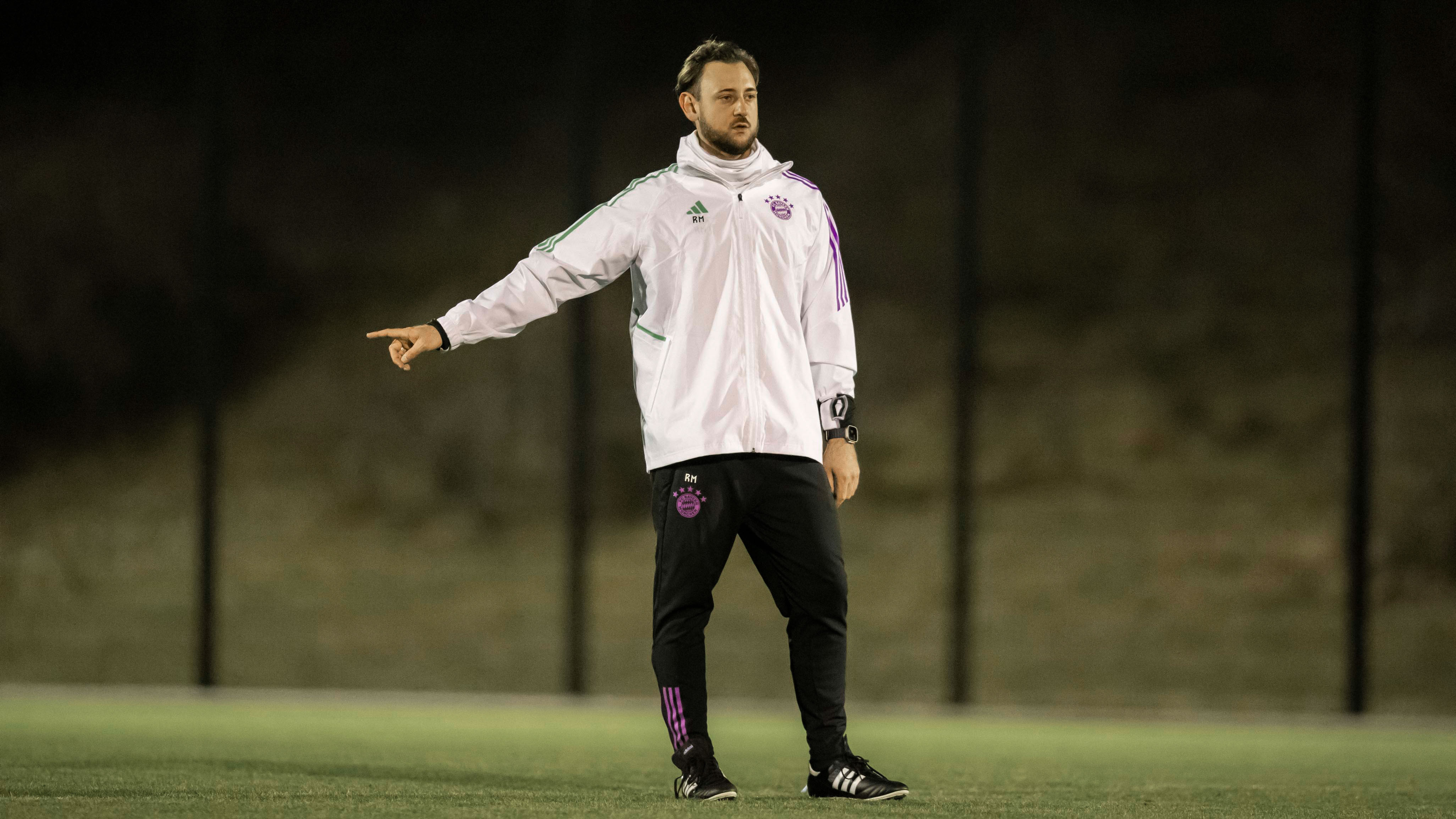 René Marić während des Trainings der U19 des FC Bayern.