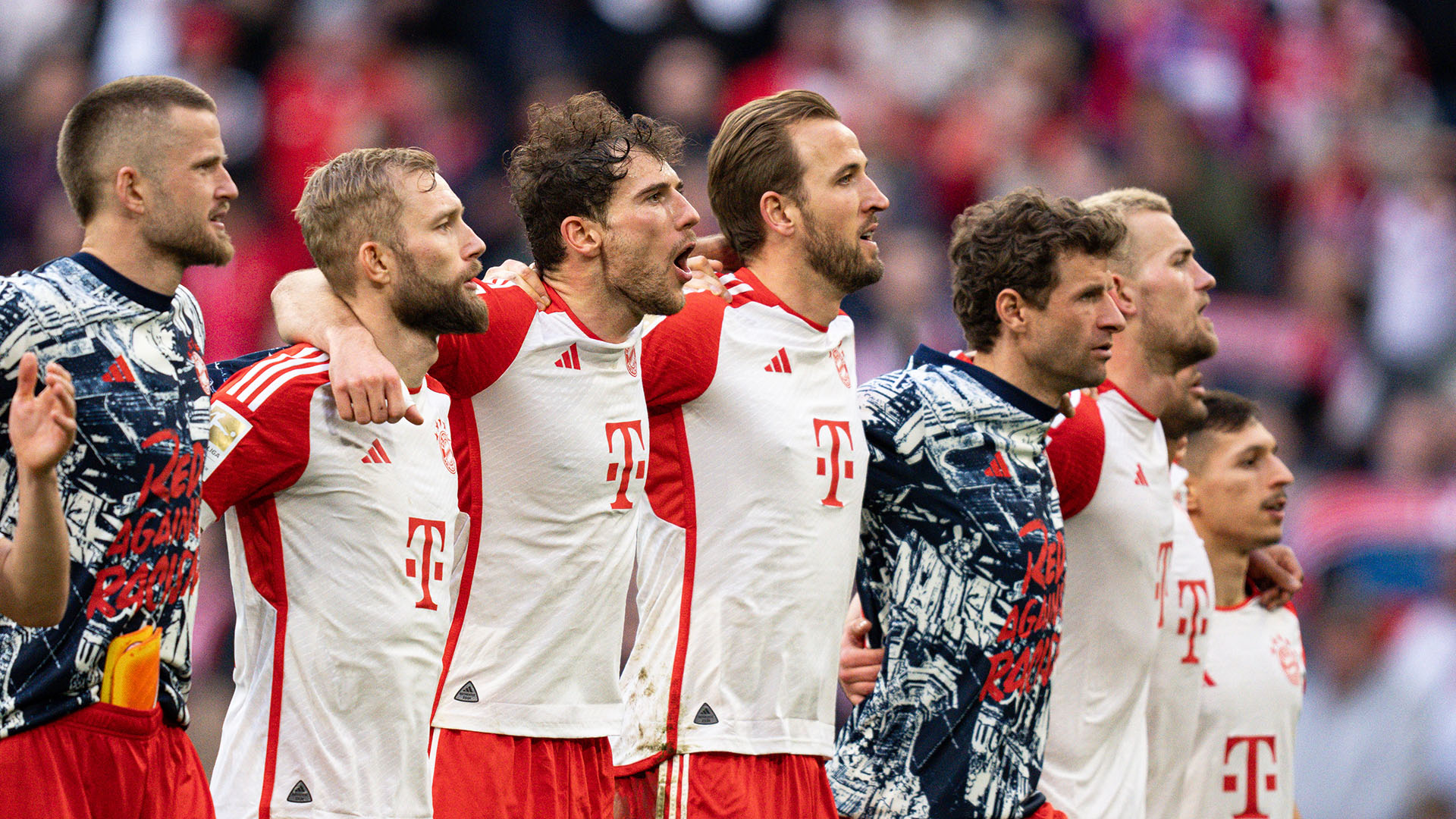 FC Bayern Jubel Fans Mainz