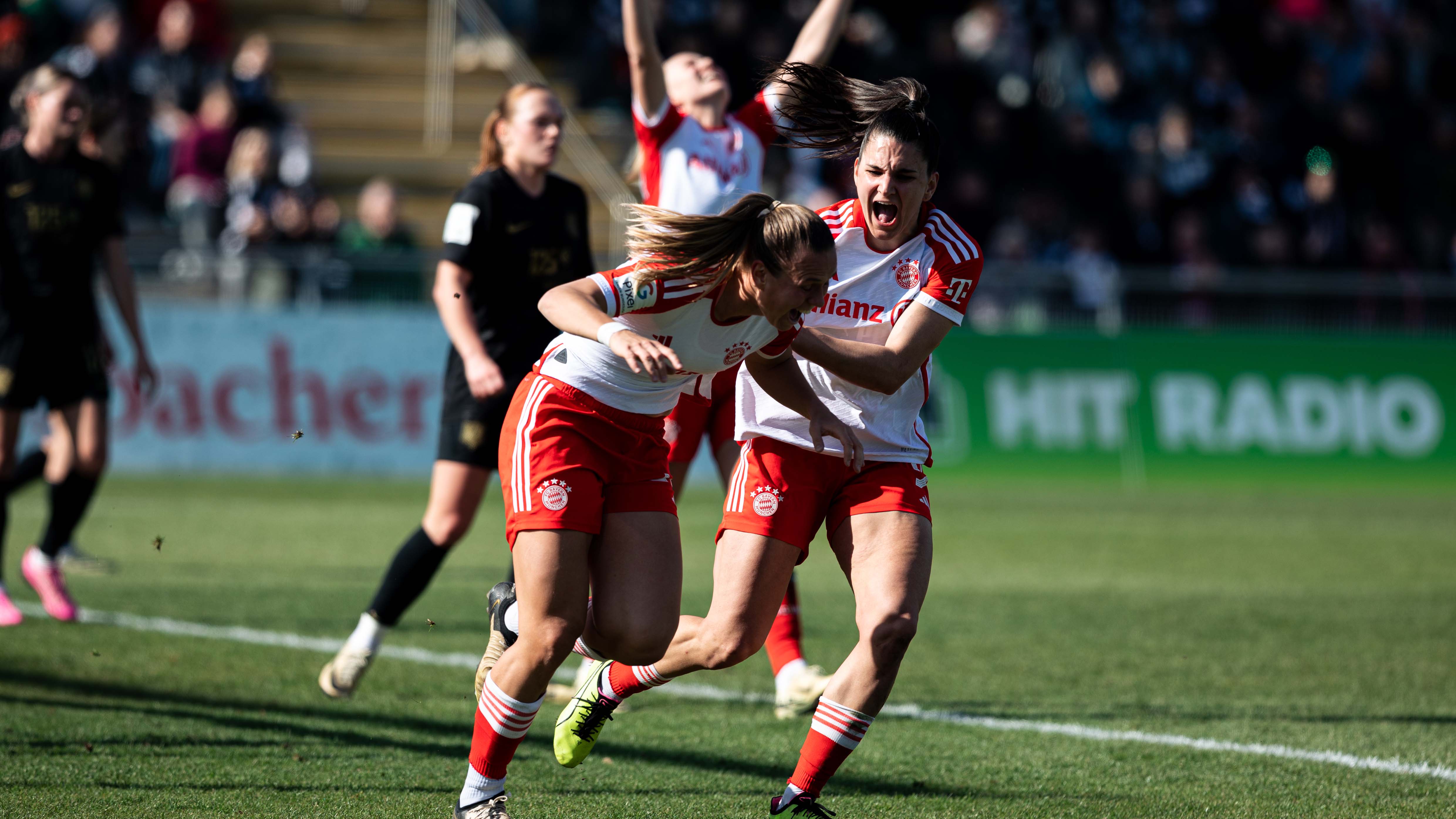 Jubel bei den FC Bayern Frauen