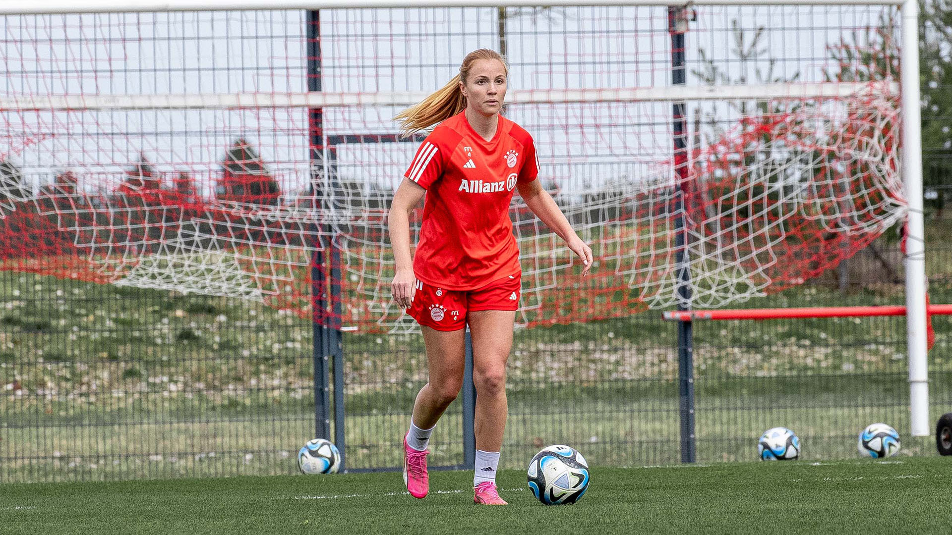 Glodis Viggosdottir von den FC Bayern Frauen