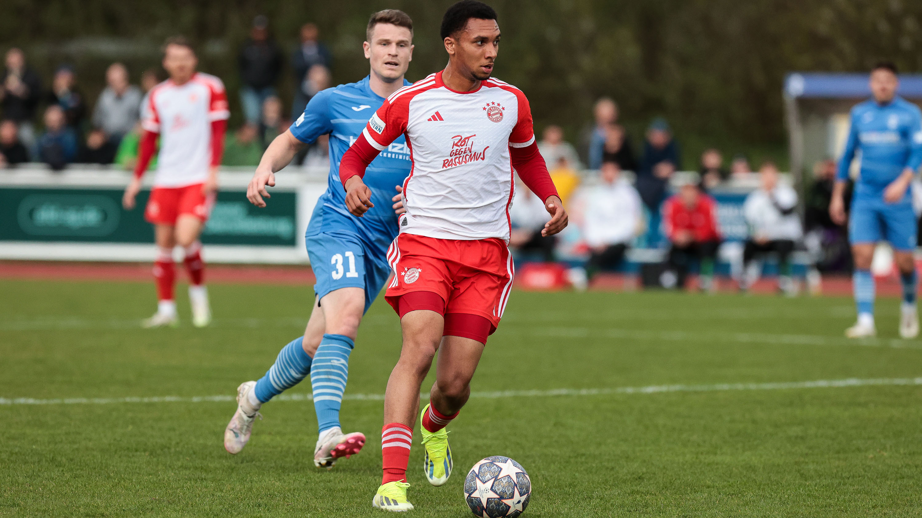 FC Bayern Amateure, Regionalliga Bayern, FV Illertissen