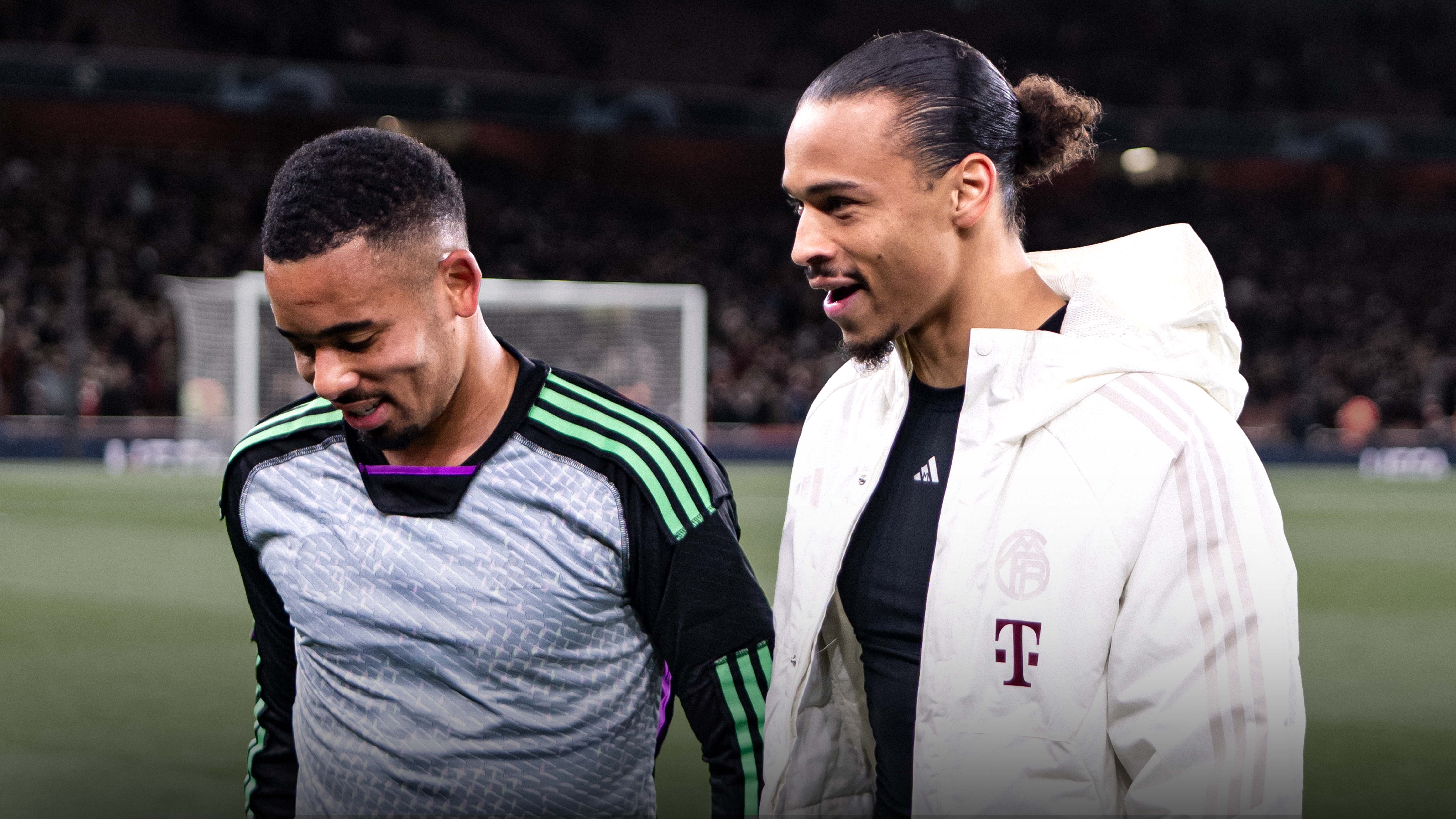 Our Behind the Scenes video from FC Bayern's Champions League match at Arsenal. Journey, matchday, team talk and everything else – hit play!