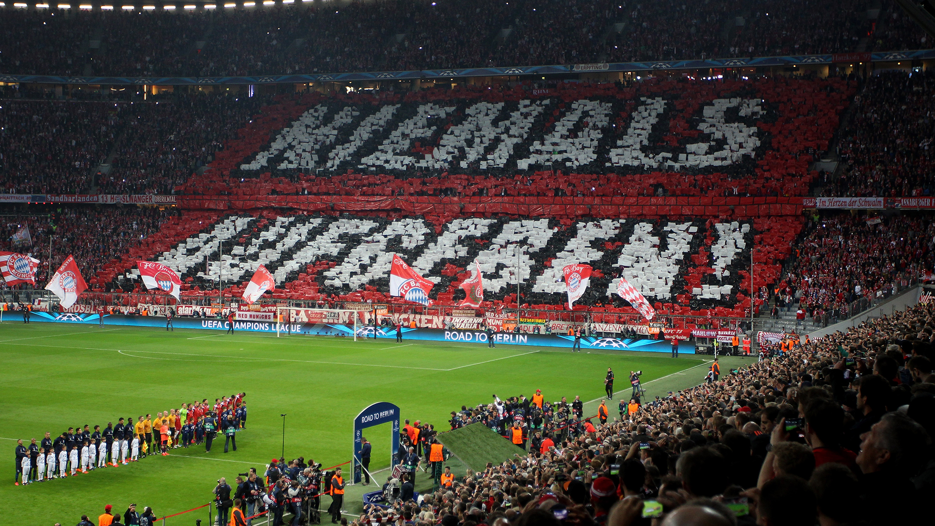 Bayern fans welcomed the team with an impressive tifo ahead of the 2014/15 Champions League quarter-final second leg against Porto.