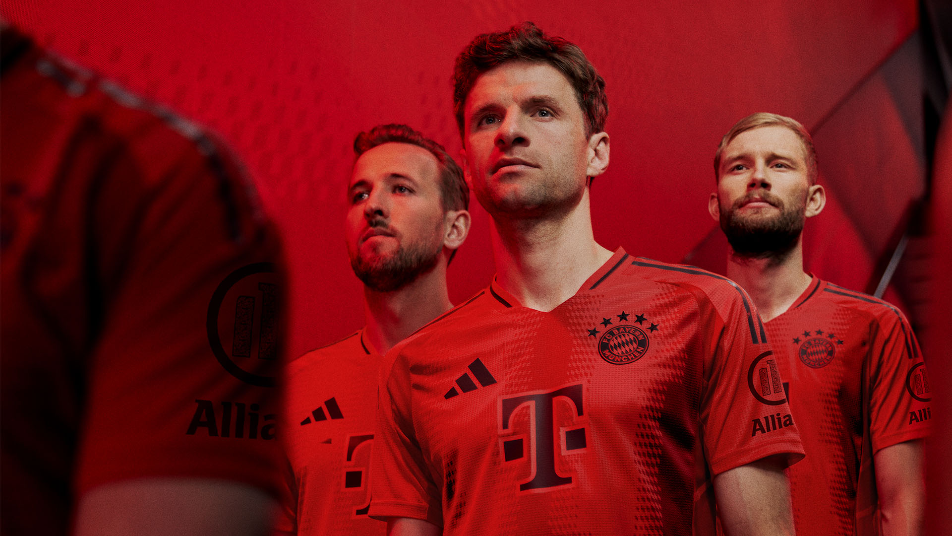 05-fcbayern-heimtrikot-2024-25