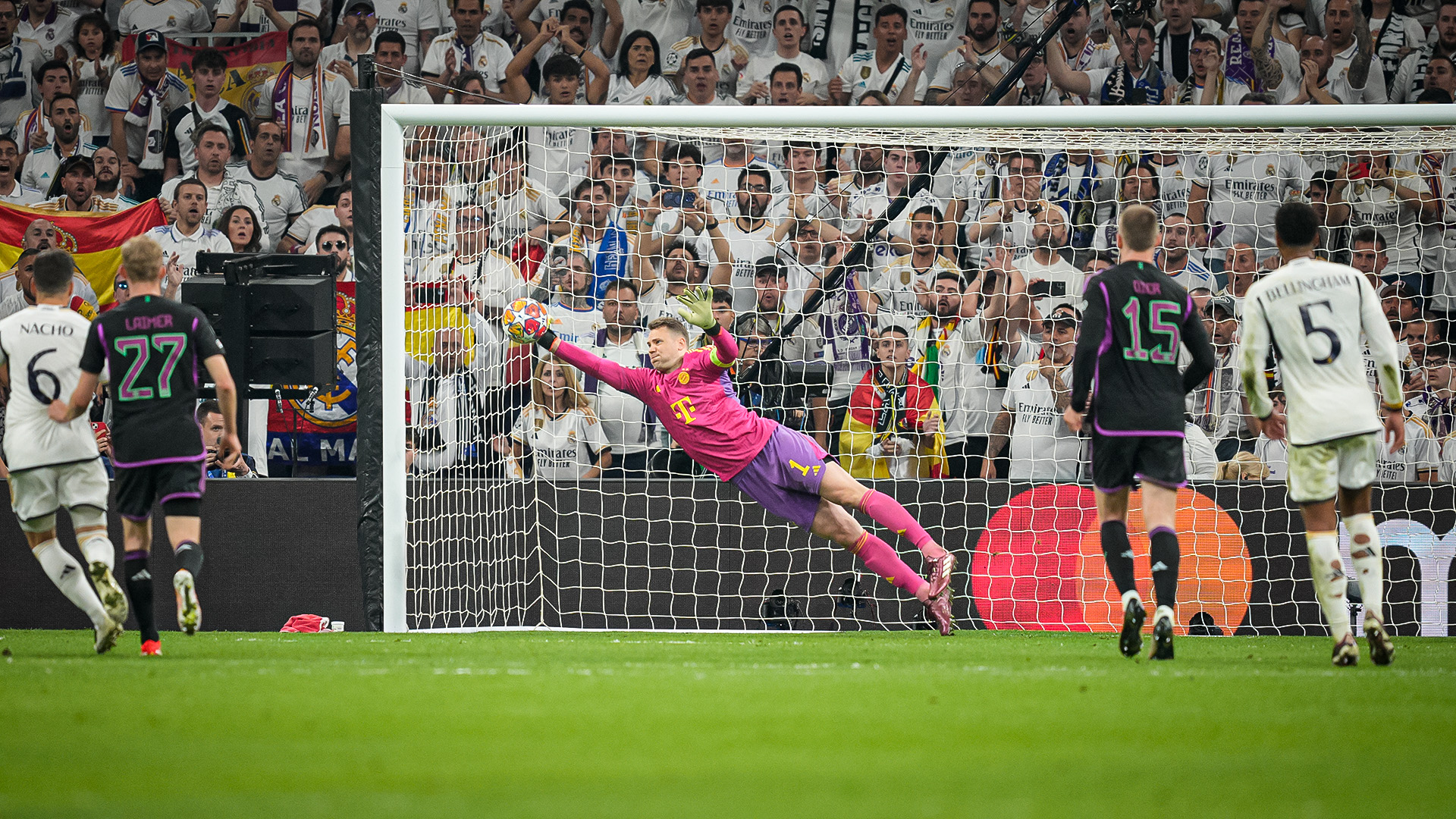 Szene aus dem Rückspiel im Champions League-Halbfinale des FC Bayern bei Real Madrid