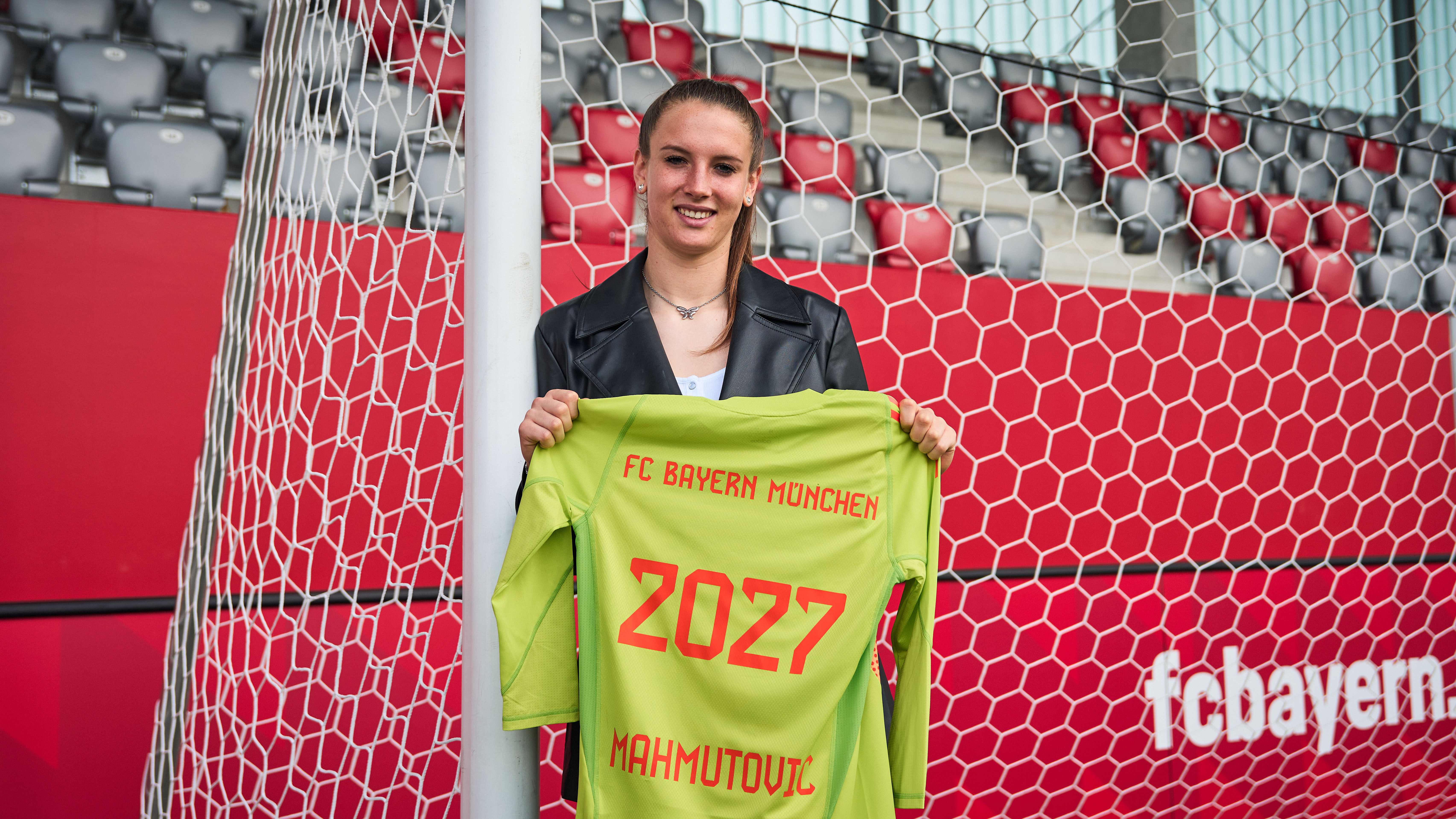 FC Bayern Frauen, Ena Mahmutovic, Transfer