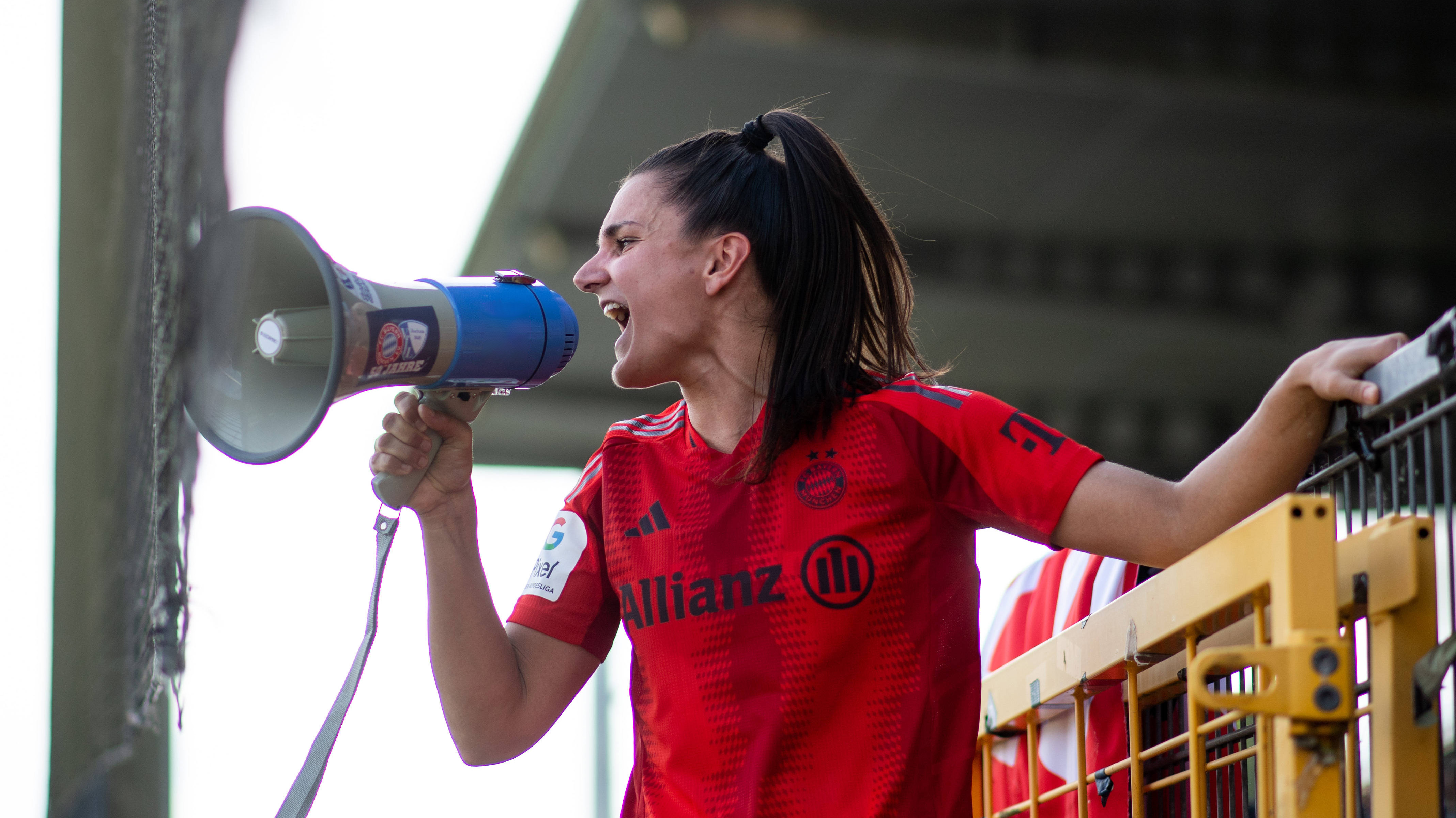 FC Bayern Frauen empfangen Juventus Turin fuer ein Testspiel