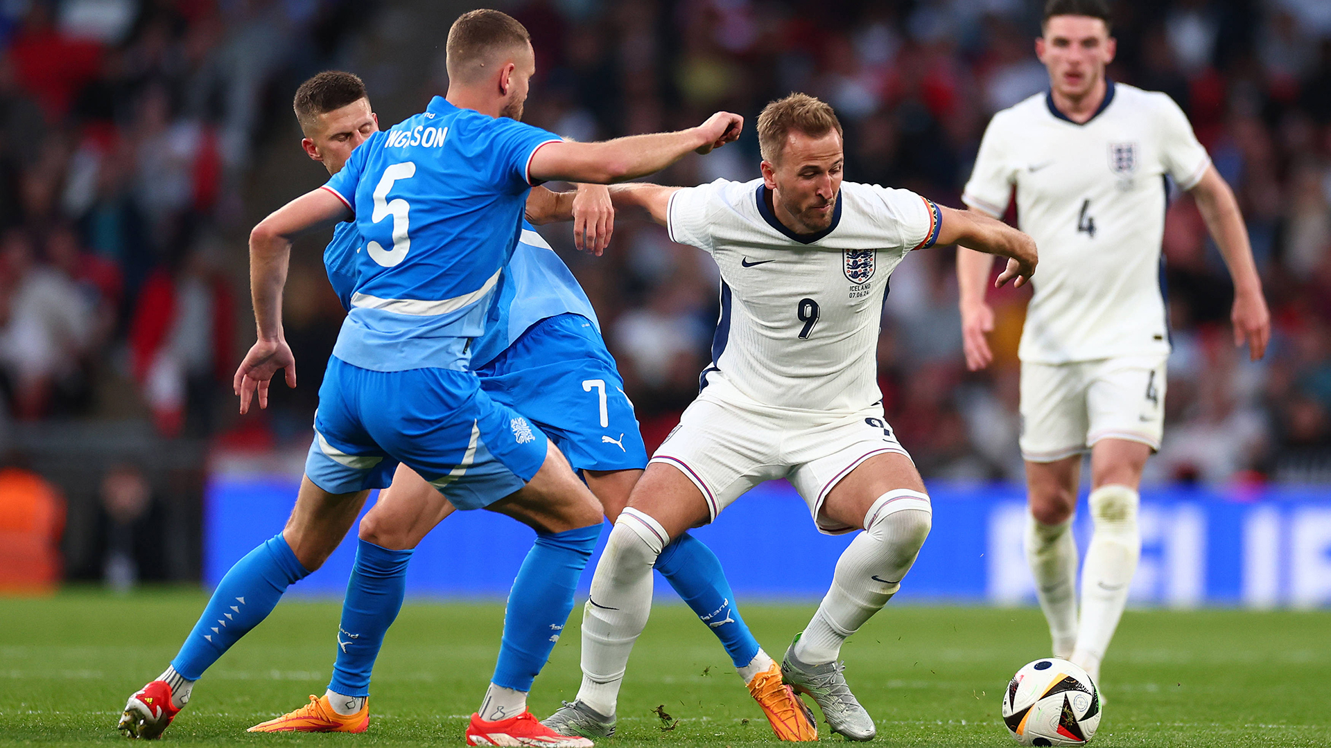 Harry Kane im Spiel der englischen Nationalmannschaft gegen Island