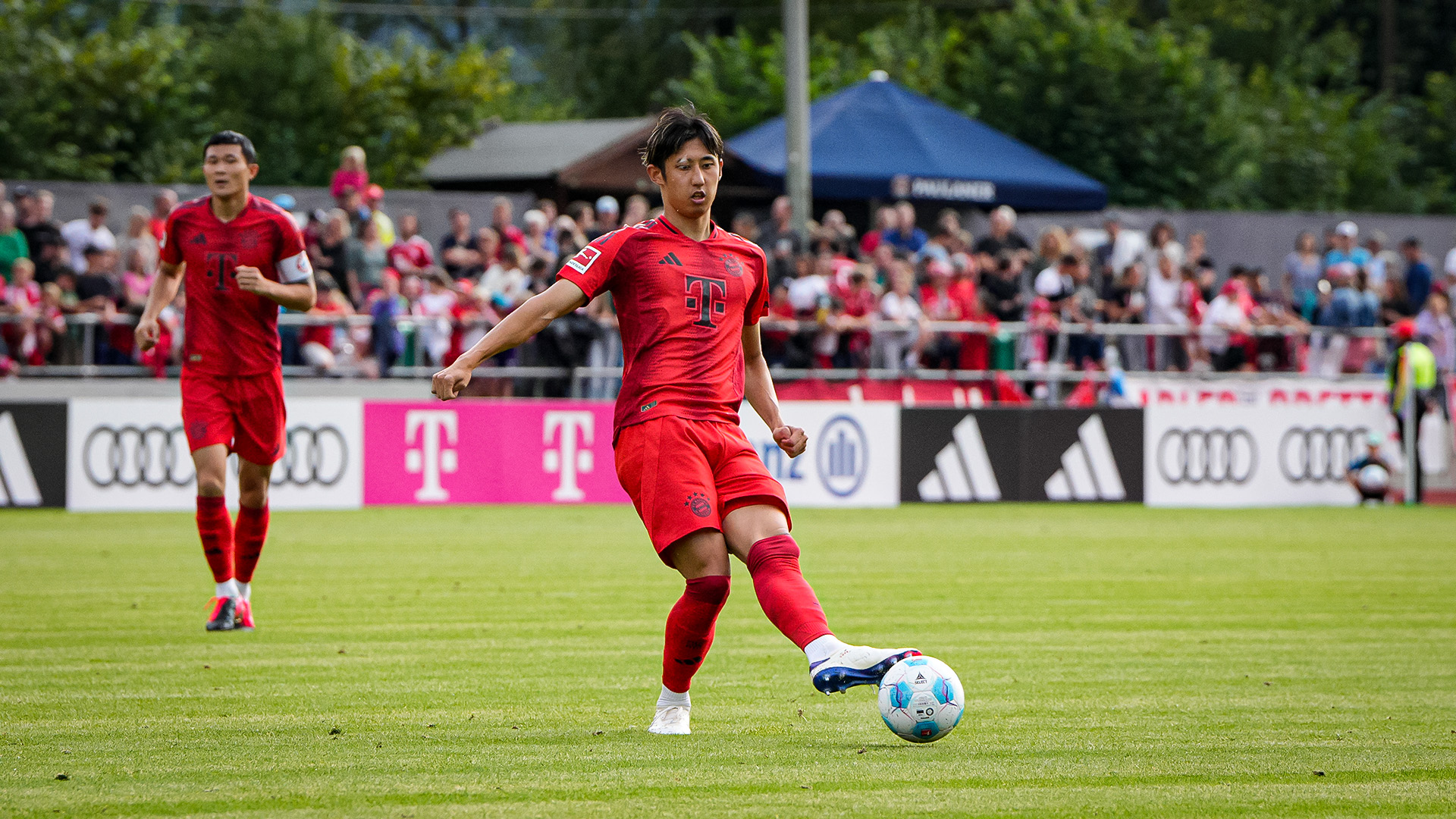 Jugada del partido amistoso FC Rottach-Egern vs. FC Bayern