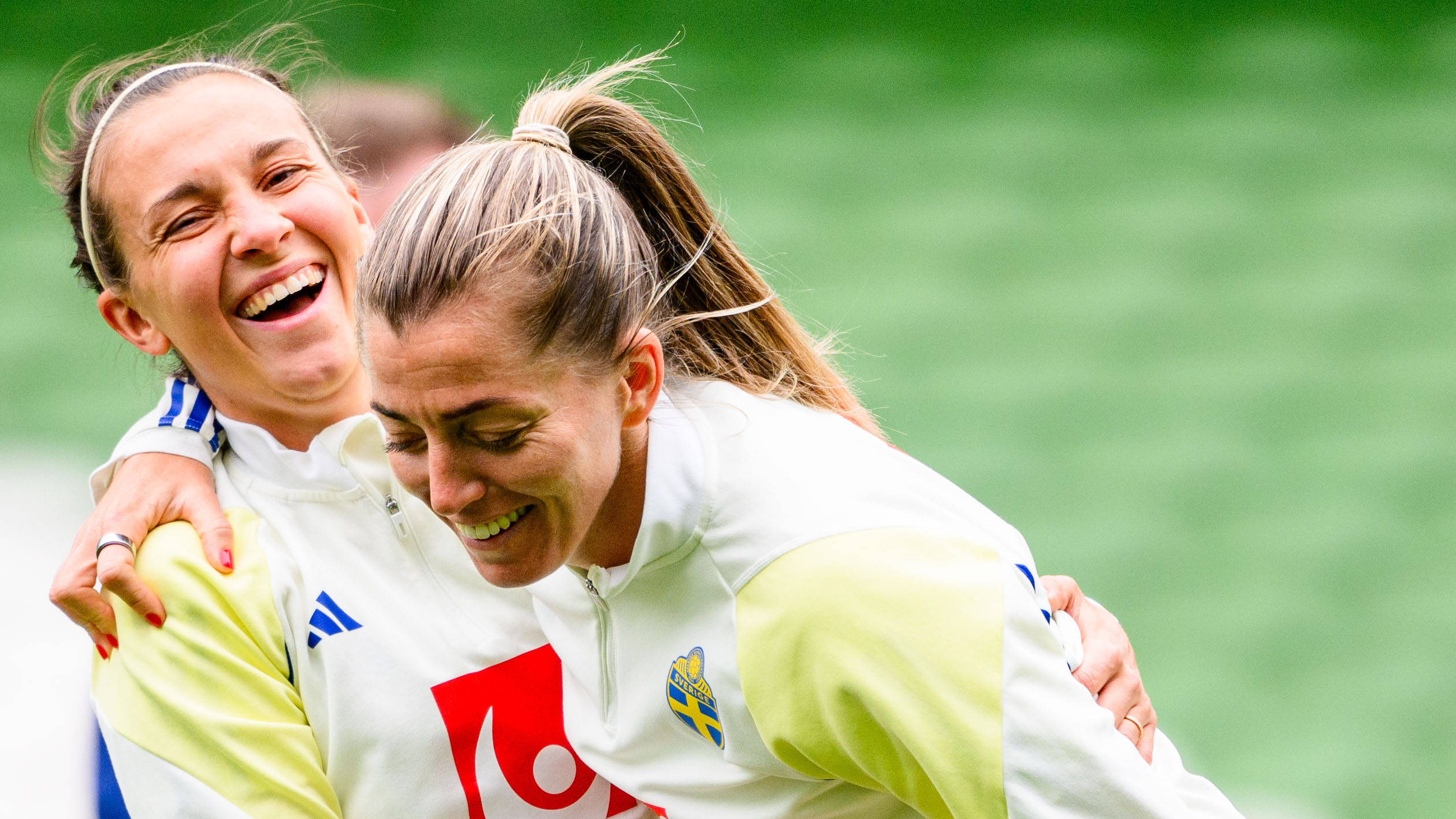 Julia Zigiotti Olme und Linda Sembrant zusammen im Training mit der schwedischen Nationalmannschaft