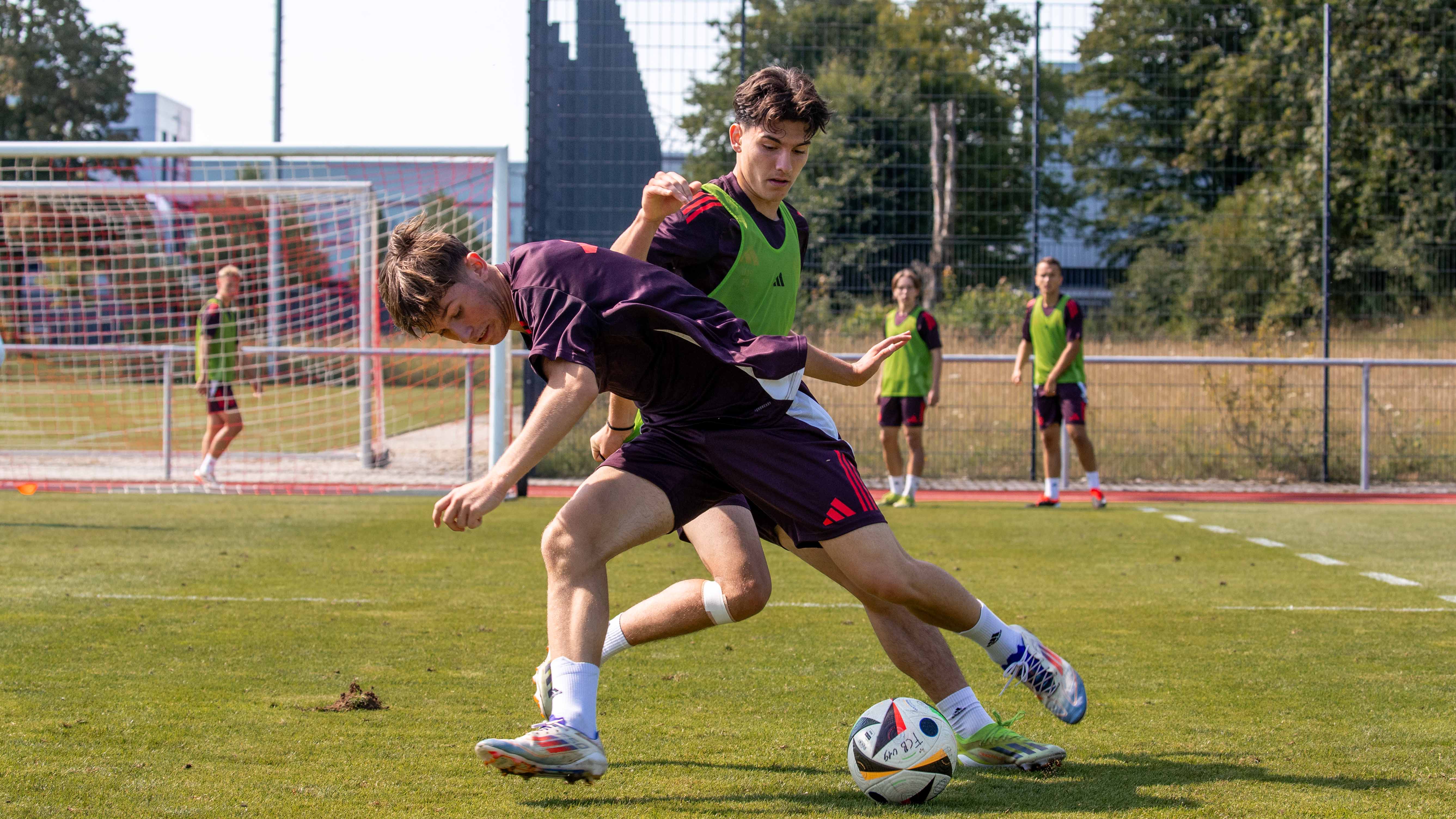 Training der FC Bayern U19 vor dem Heimspiel gegen Fürth.