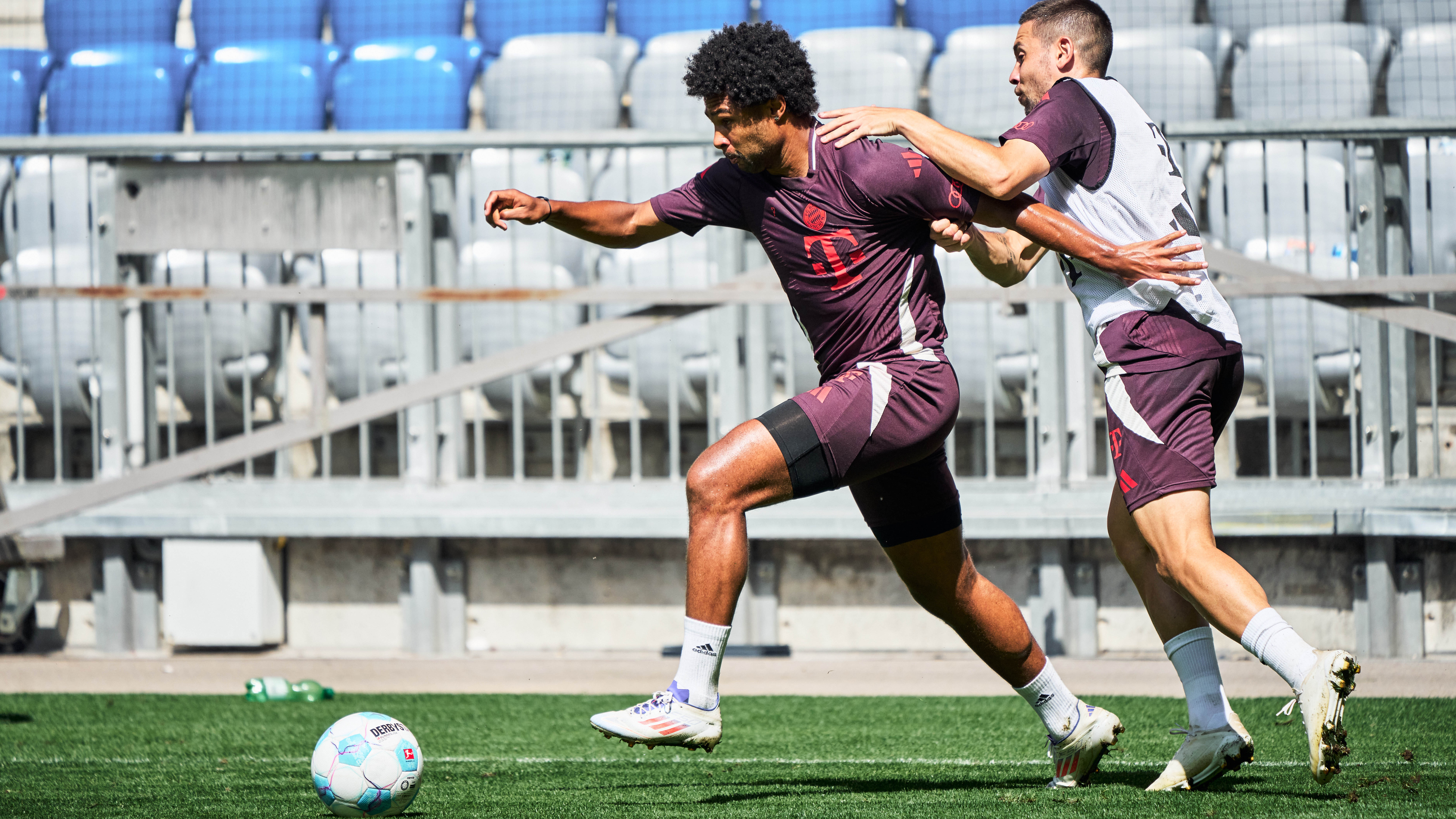 13-240809-training-allianzarena