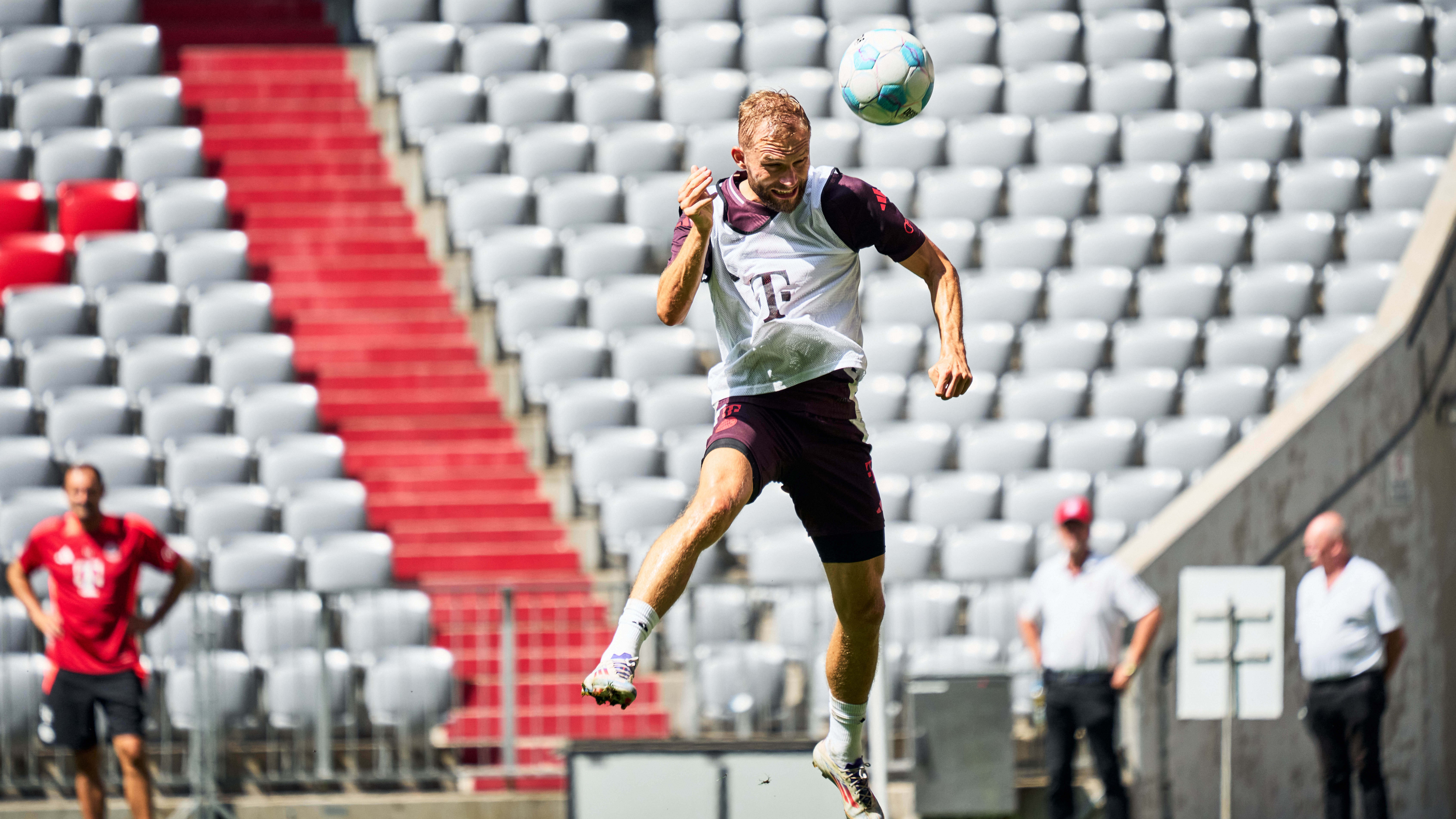 22-240809-training-allianzarena