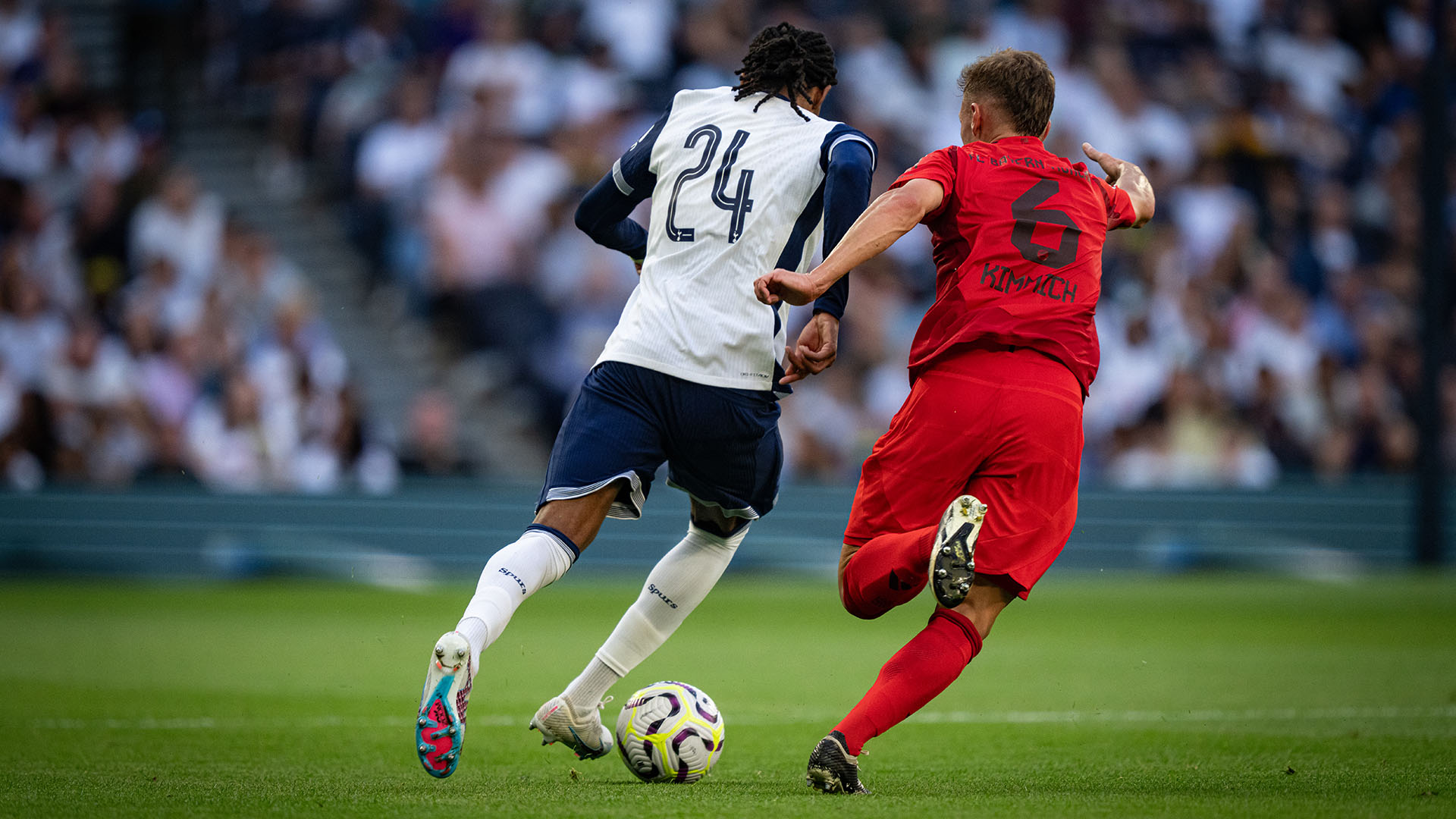 Spielszene aus dem Testspiel Tottenham Hotspur vs. FC Bayern