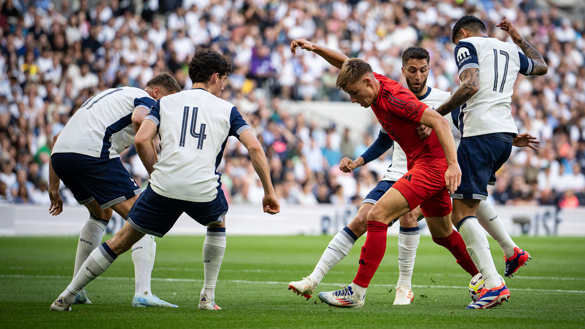 Spielszene aus dem Testspiel Tottenham Hotspur vs. FC Bayern