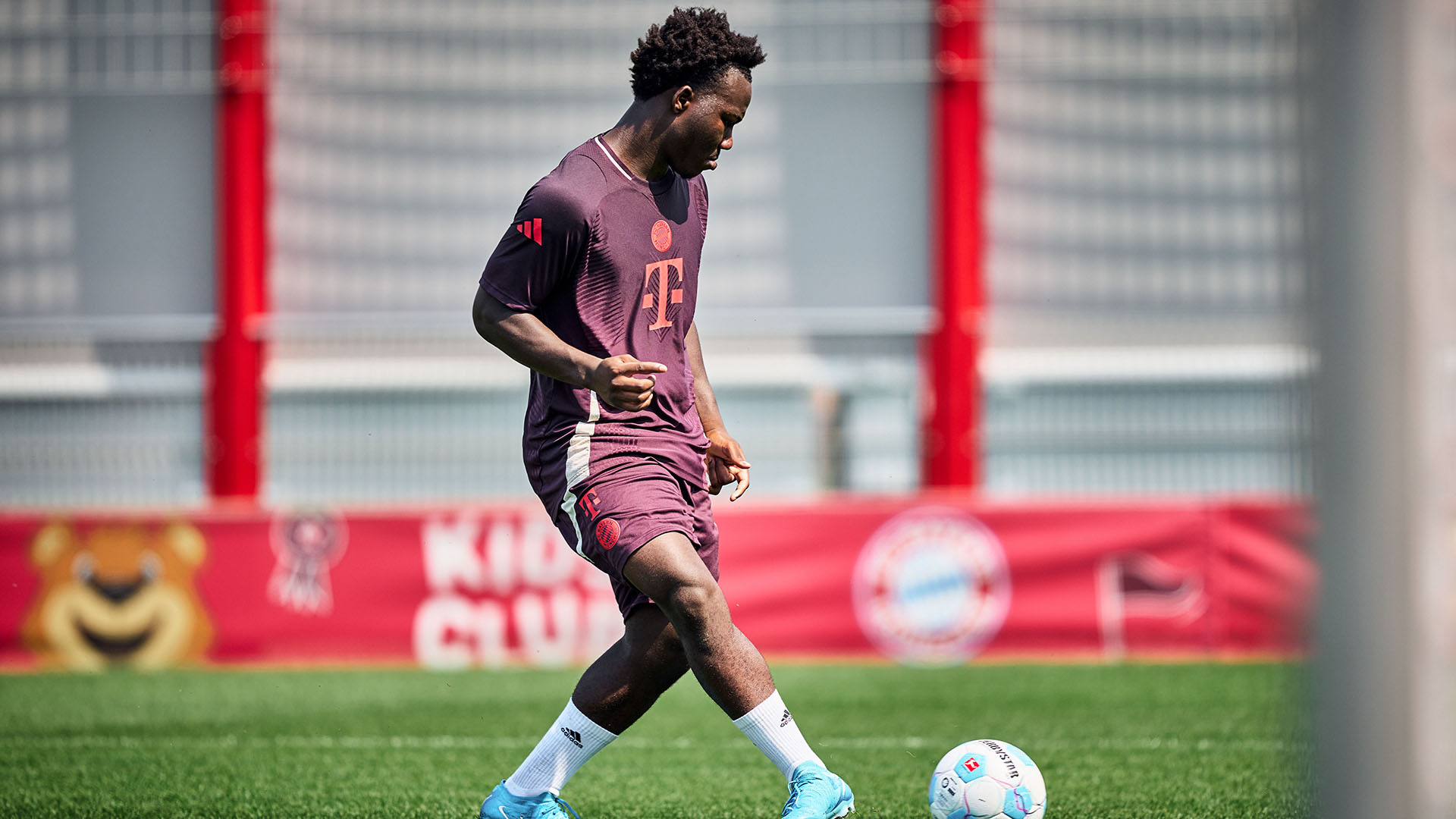 14-fcbayern-training-240812