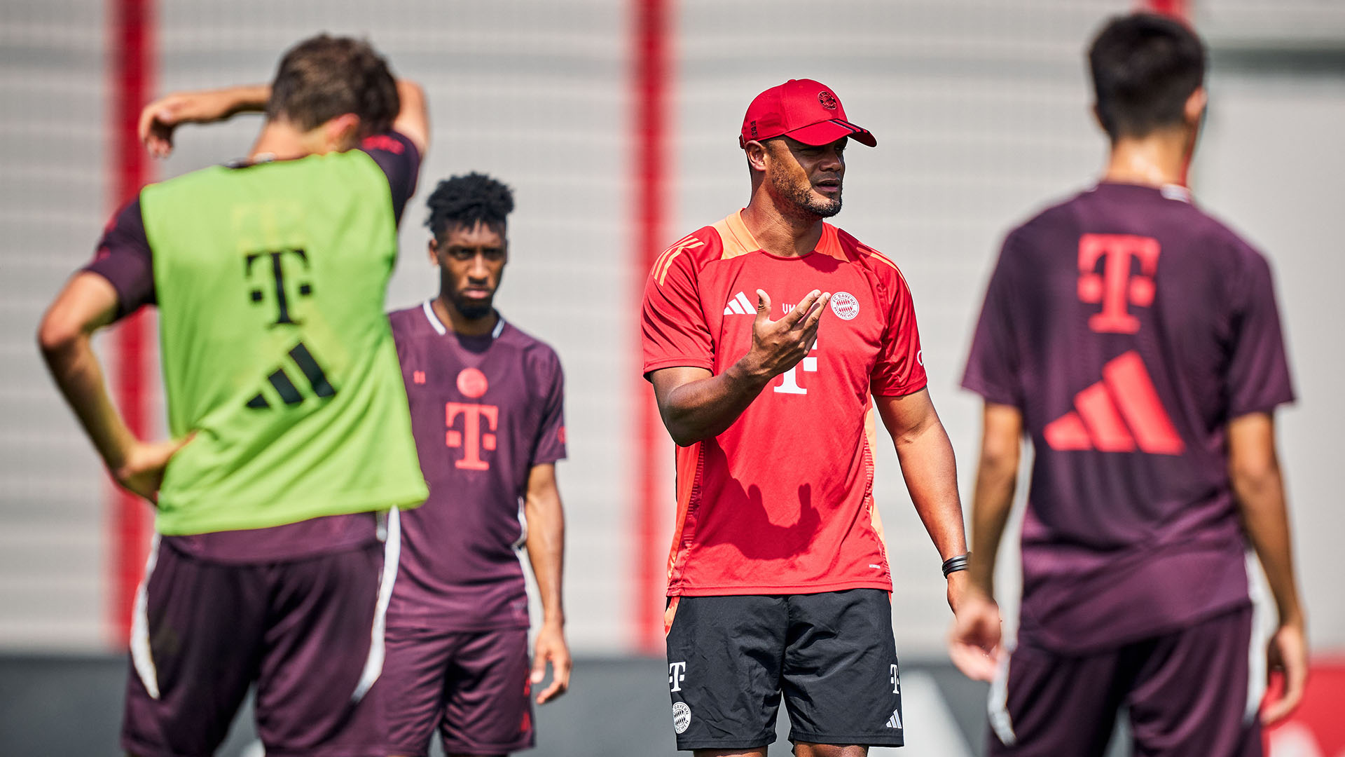 06-fcbayern-training-240812