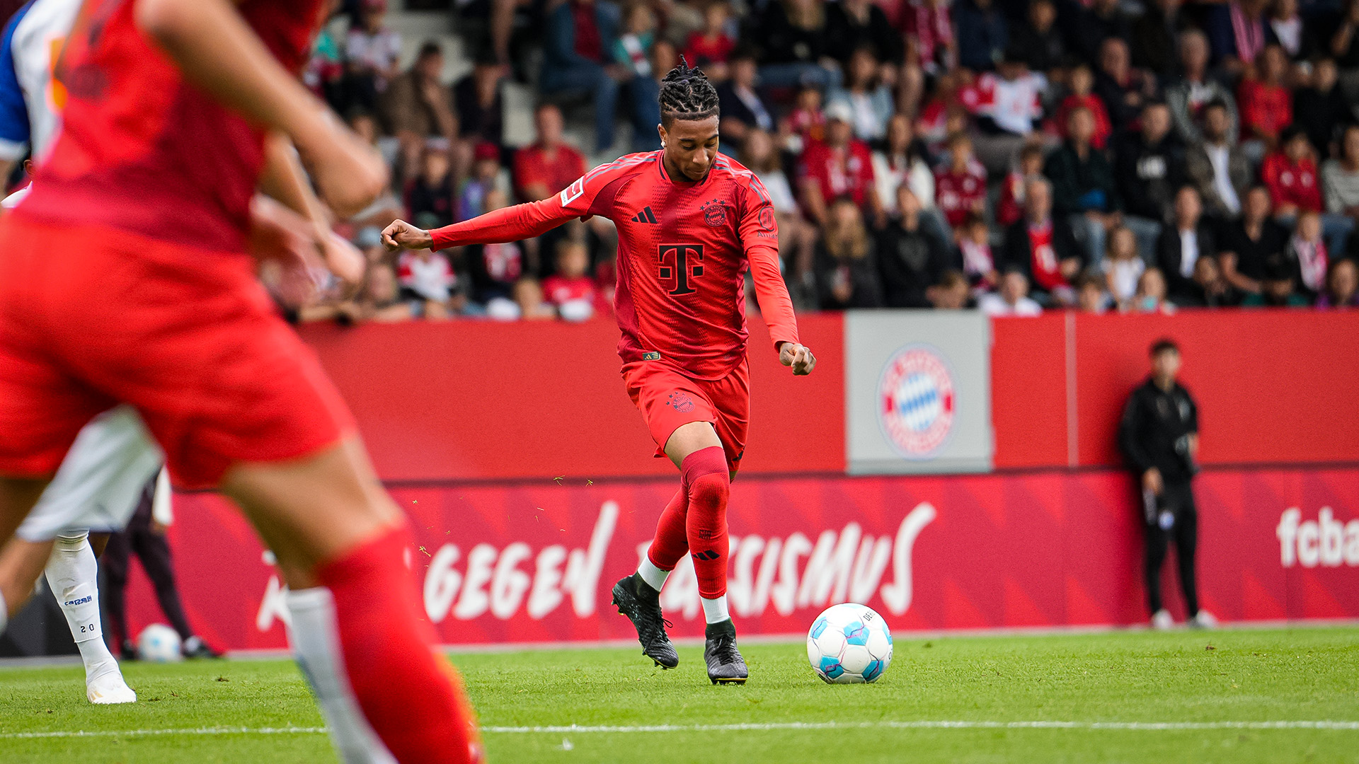 Jugada del partido amistoso entre el FC Bayern y el Grasshopper Club Zürich