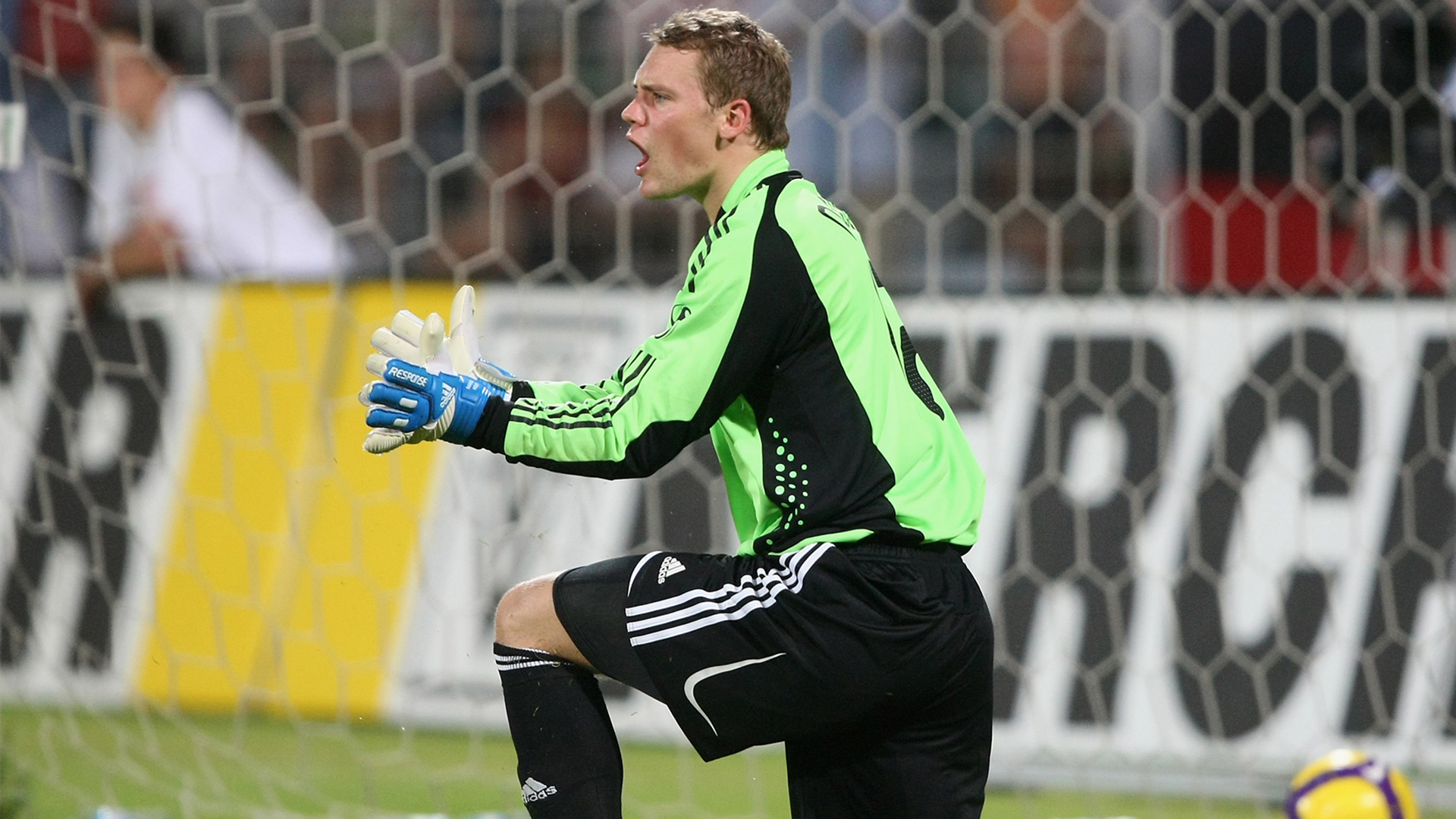 01-neuer-dfb-deb%C3%BCt-nationalmannschaft-get