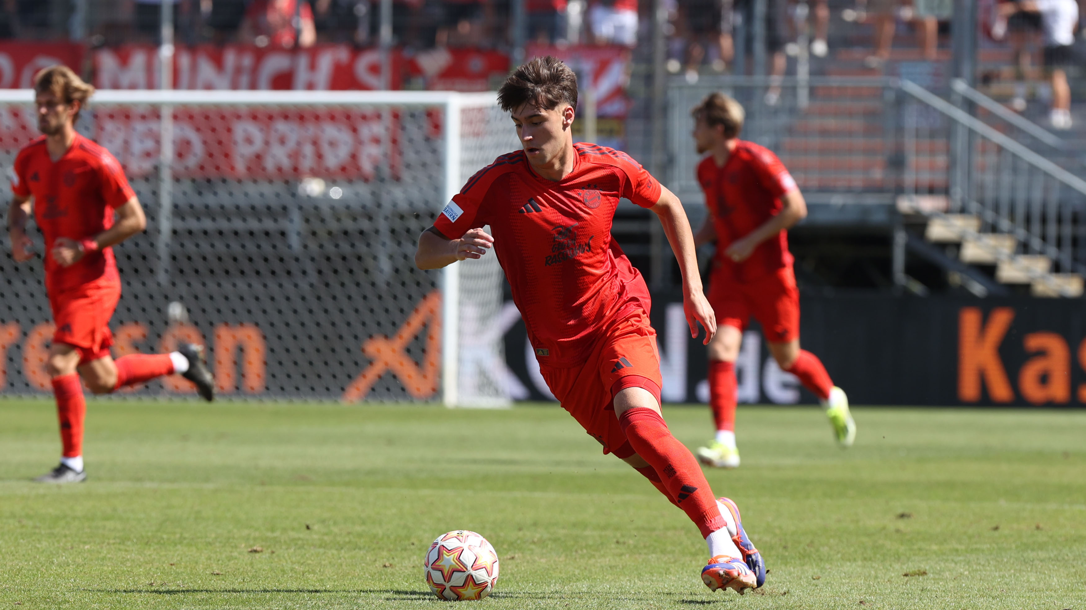 Javier Fernández im Duell gegen Würzburg.