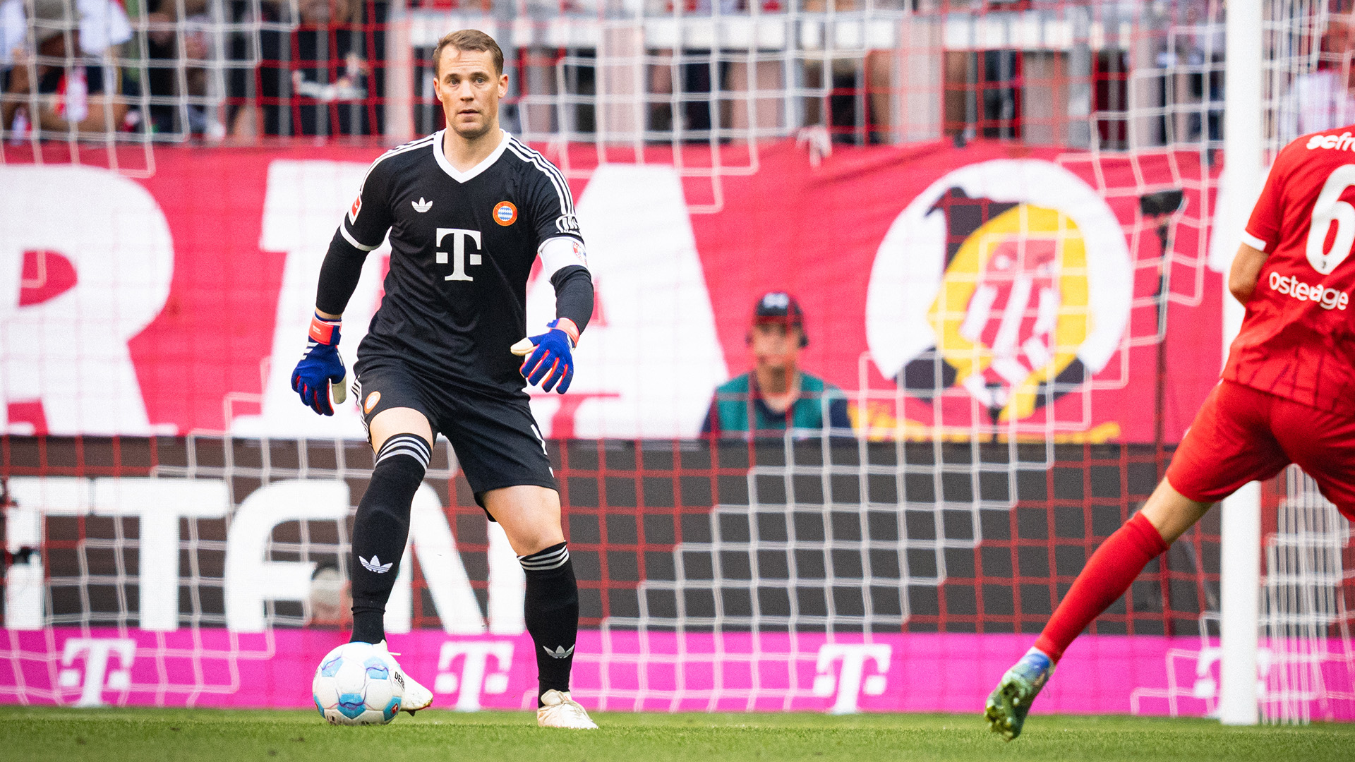 Spielszene aus dem Bundesliga-Duell FC Bayern gegen SC Freiburg